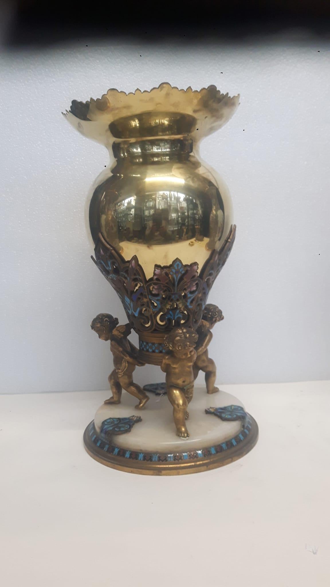 An antique French champlevé enamelled vase with a polished gilt metal body  In Good Condition For Sale In London, GB
