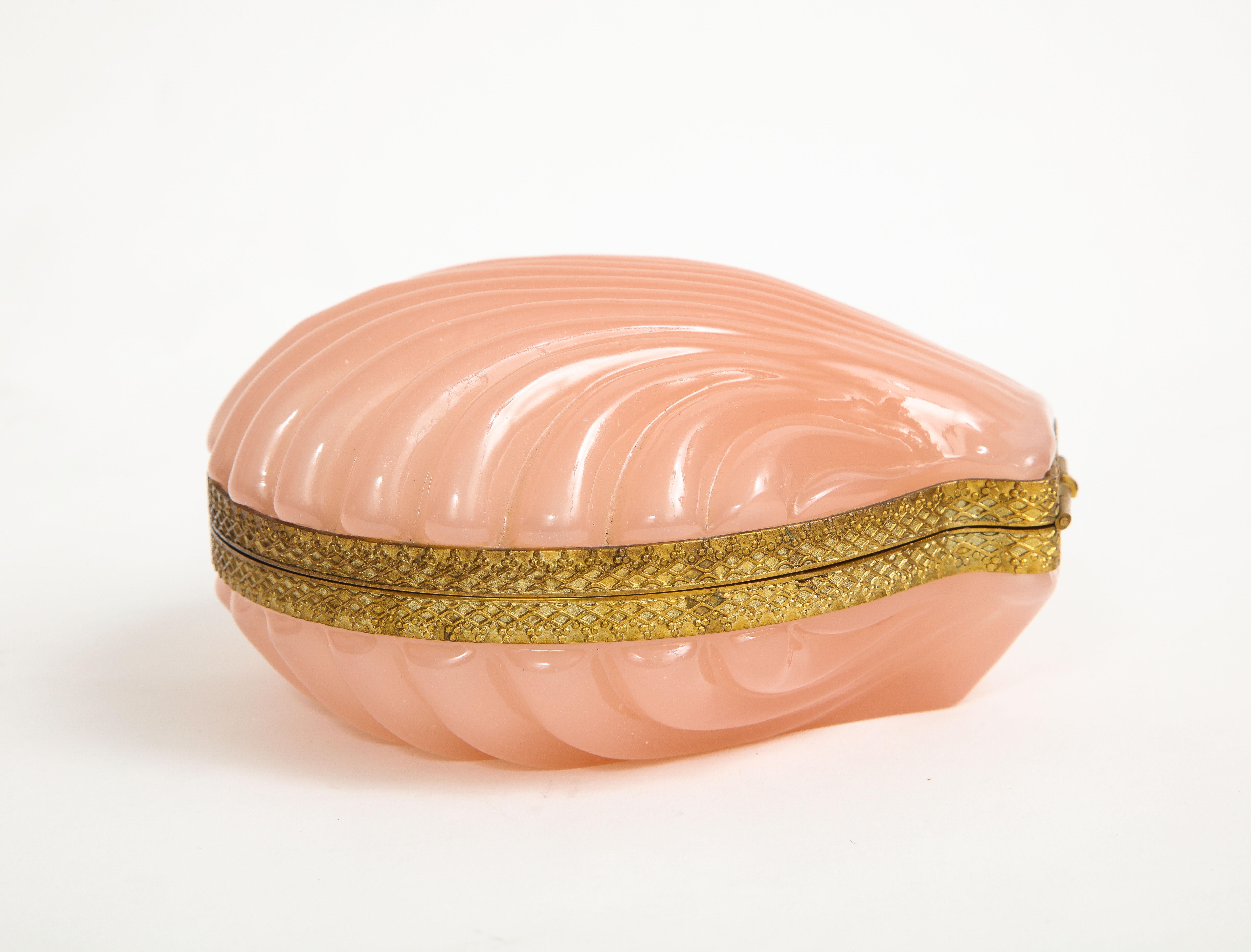 Early 20th Century Antique French Dore Bronze Mounted Peach Opaline Sea-Shell Form Covered Box
