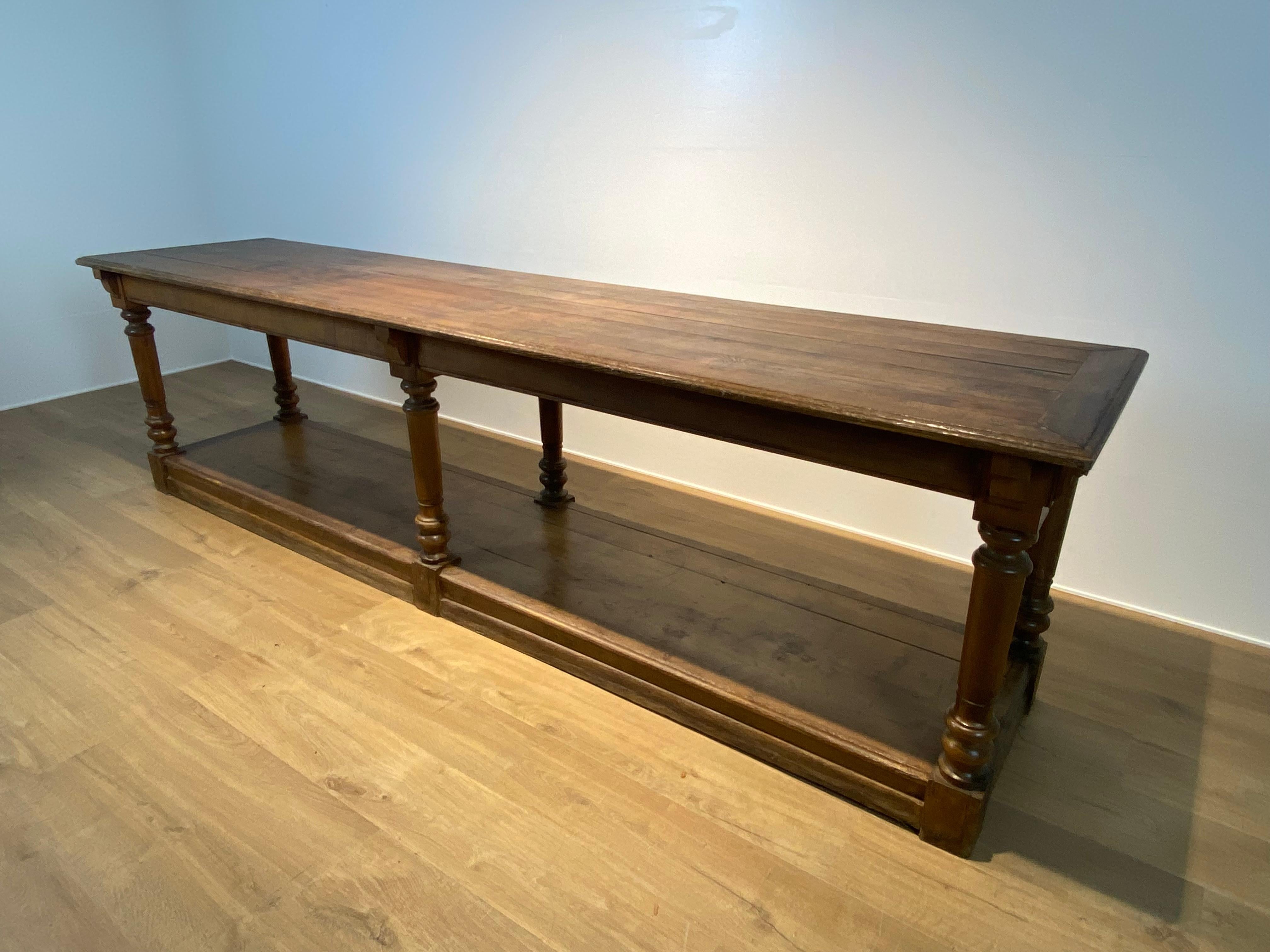 An Antique French Drapiers Table In Good Condition In Schellebelle, BE