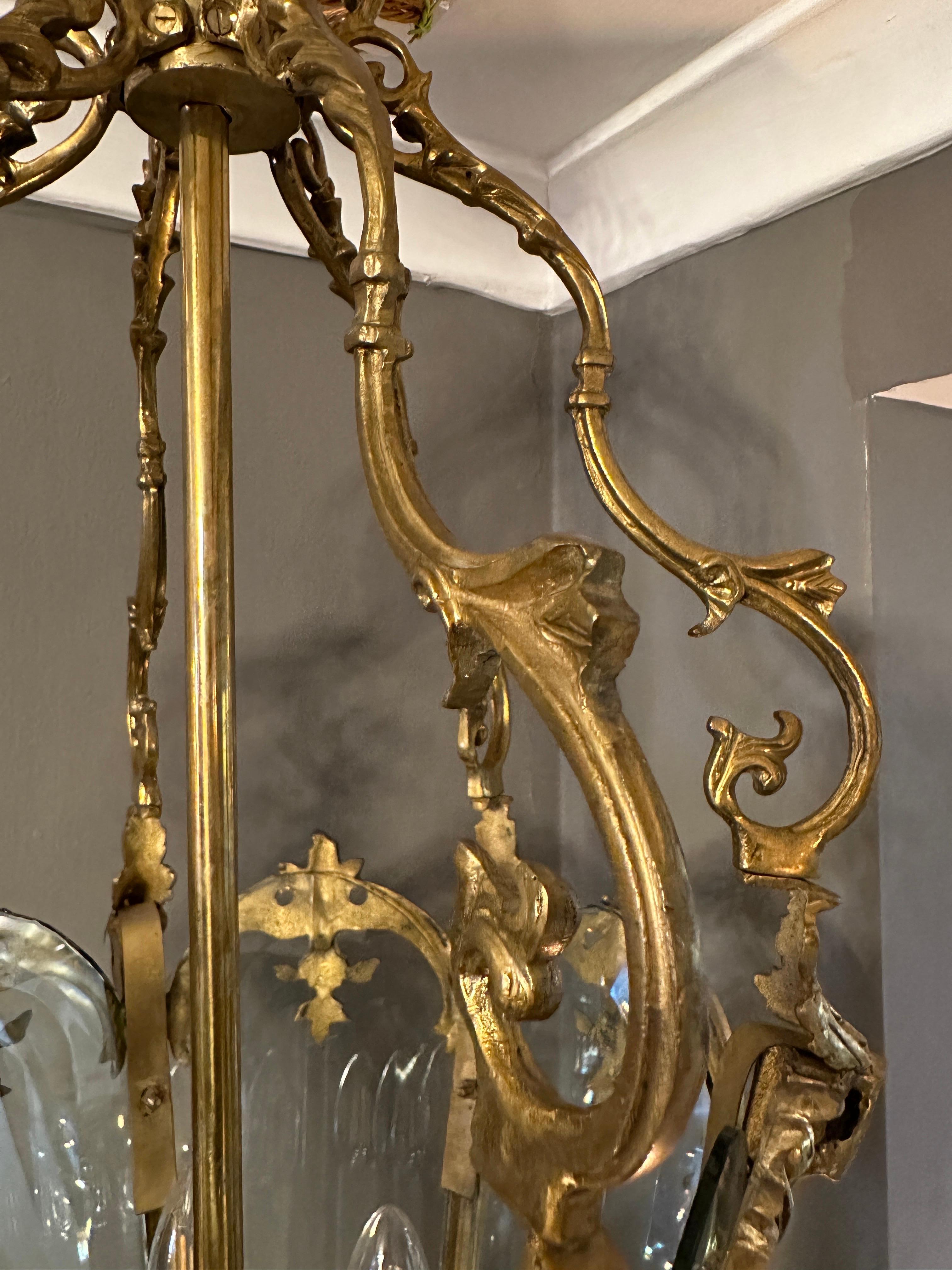 Ancienne lanterne rococo française de style Louis XV en bronze doré  en vente 3