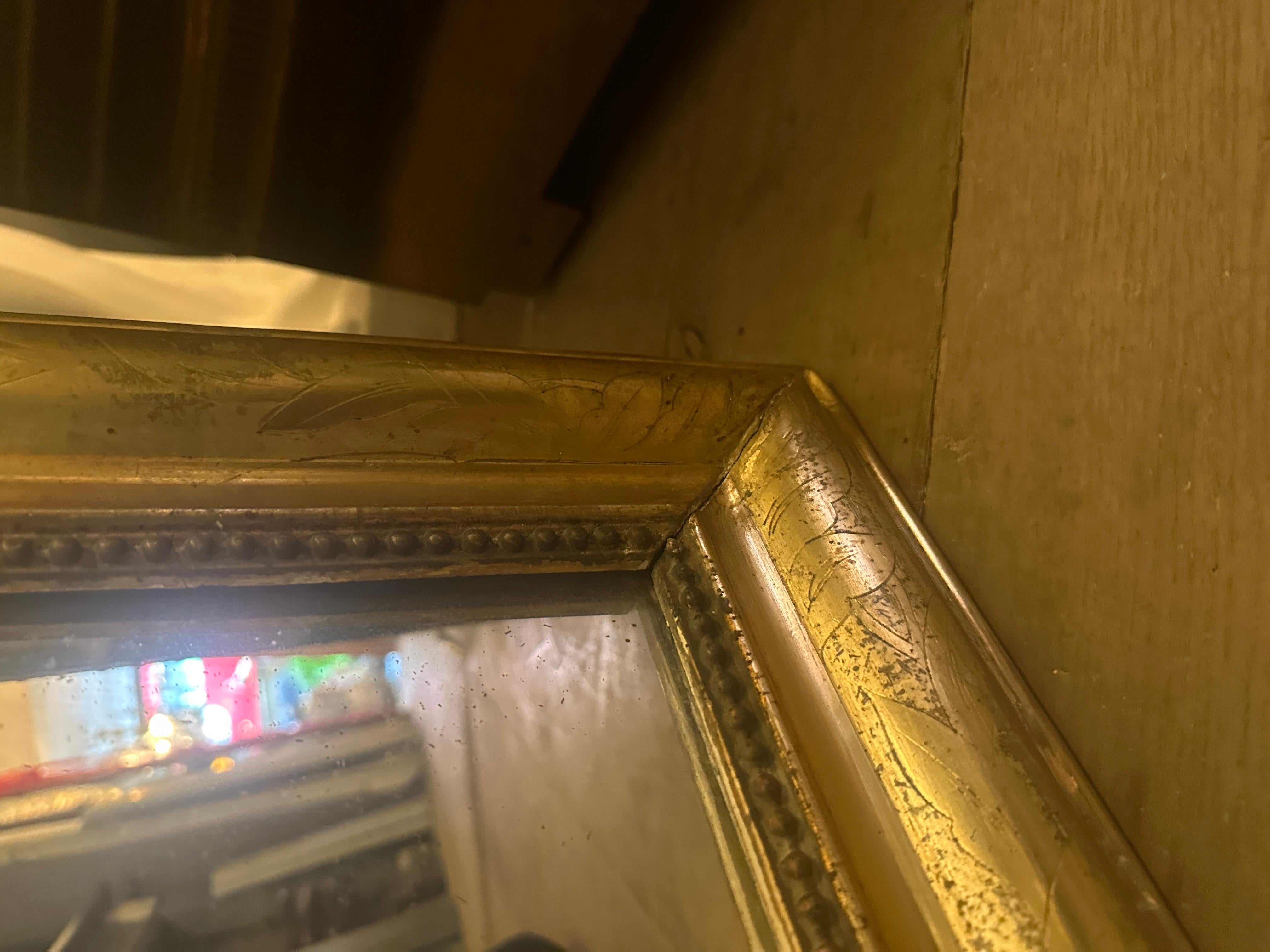 Antique French Louis Philippe Domed Topped Gold Gilt Mirror (Miroir à dôme en or et doré) Bon état - En vente à London, GB