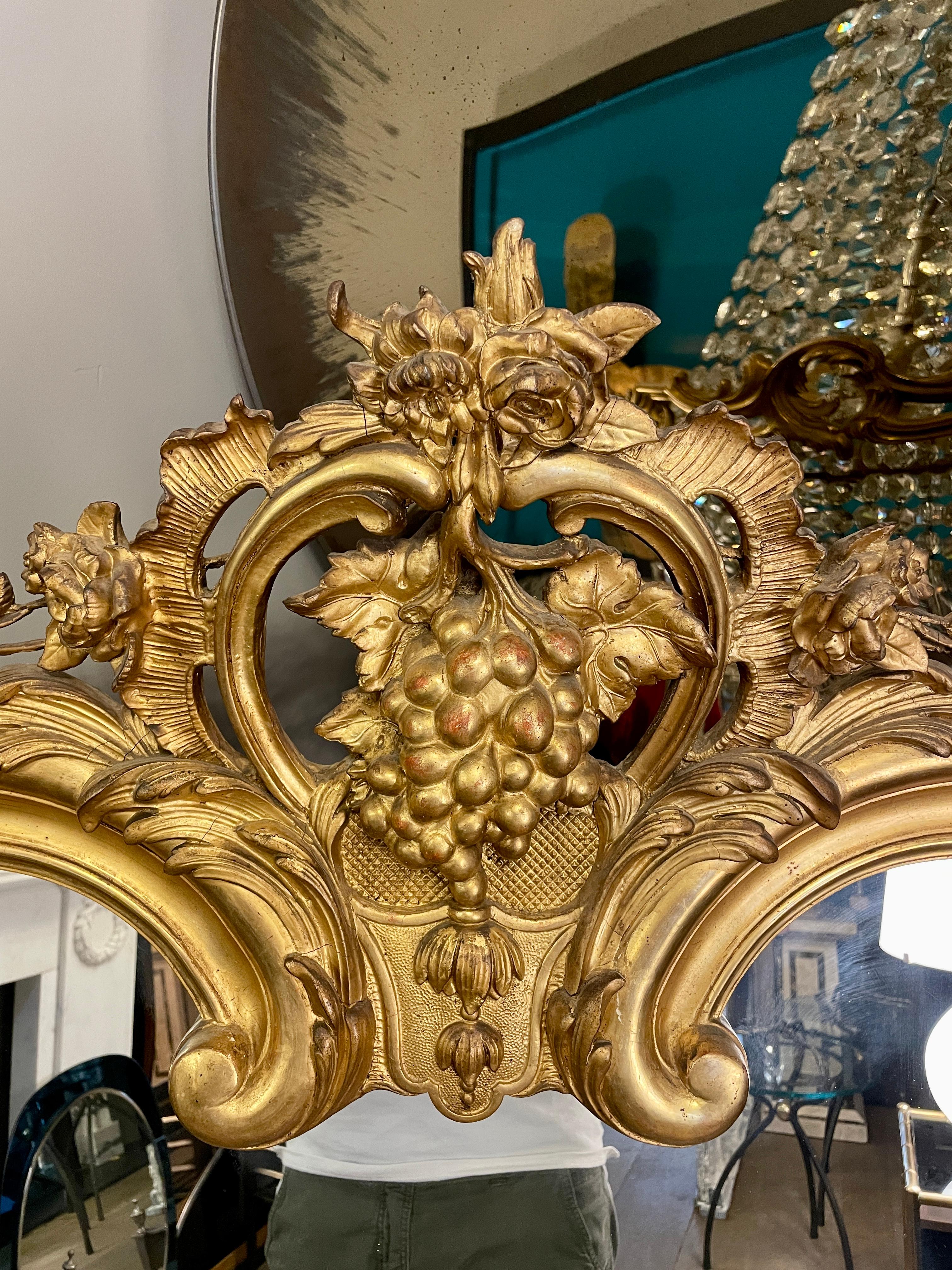 An Antique French Louis XV Style  Gold Gilt Mirror  In Good Condition For Sale In London, GB