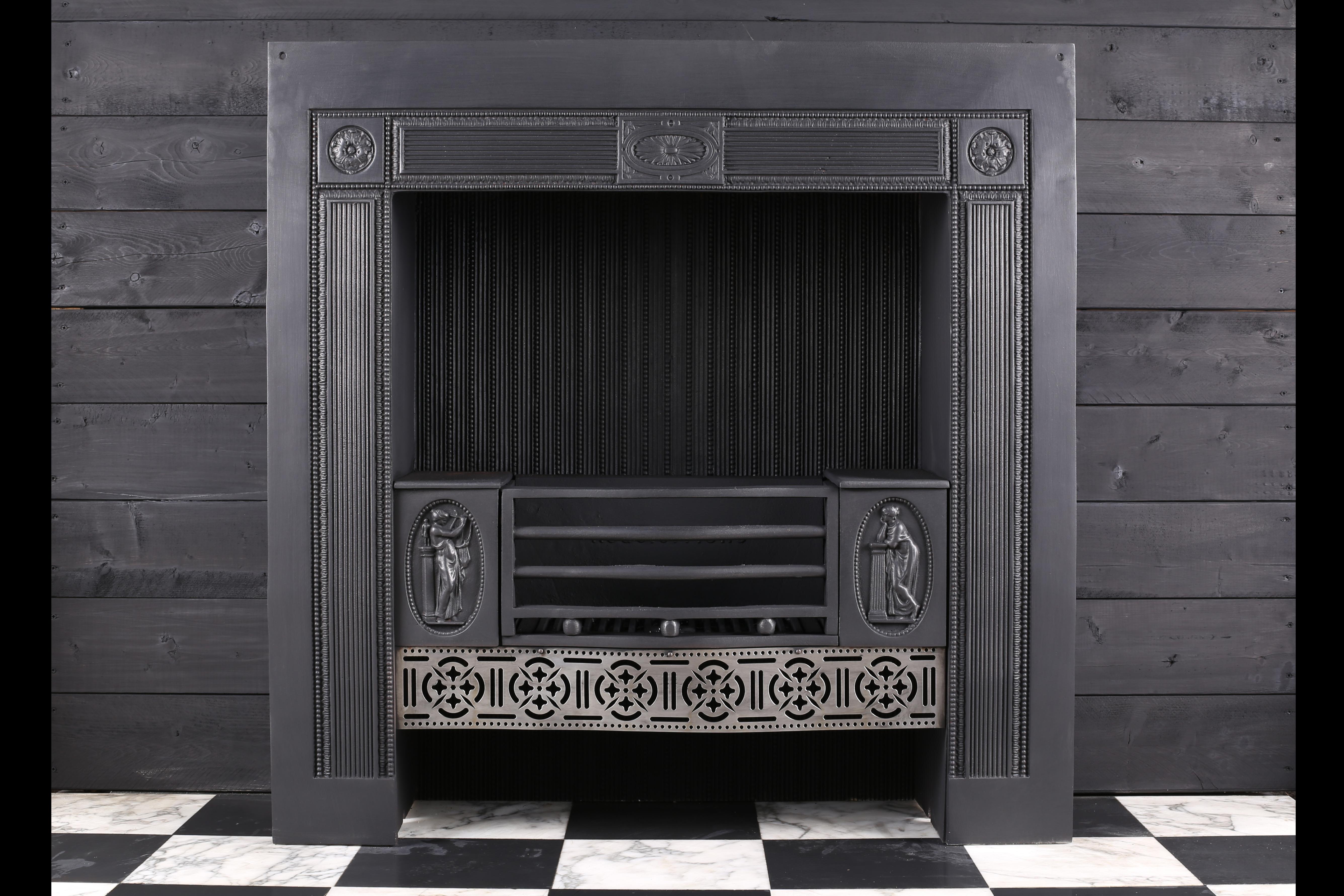 Un'antica griglia di registro georgiana di Robert Adams, in stile inglese, del 1790 circa.

Altezza esterna: 38″ - 96,5 cm
Larghezza esterna: 36″ - 91,5 cm

Profondità: 12″ - 30 cm

Can può essere esteso fino a 40″ x 40″