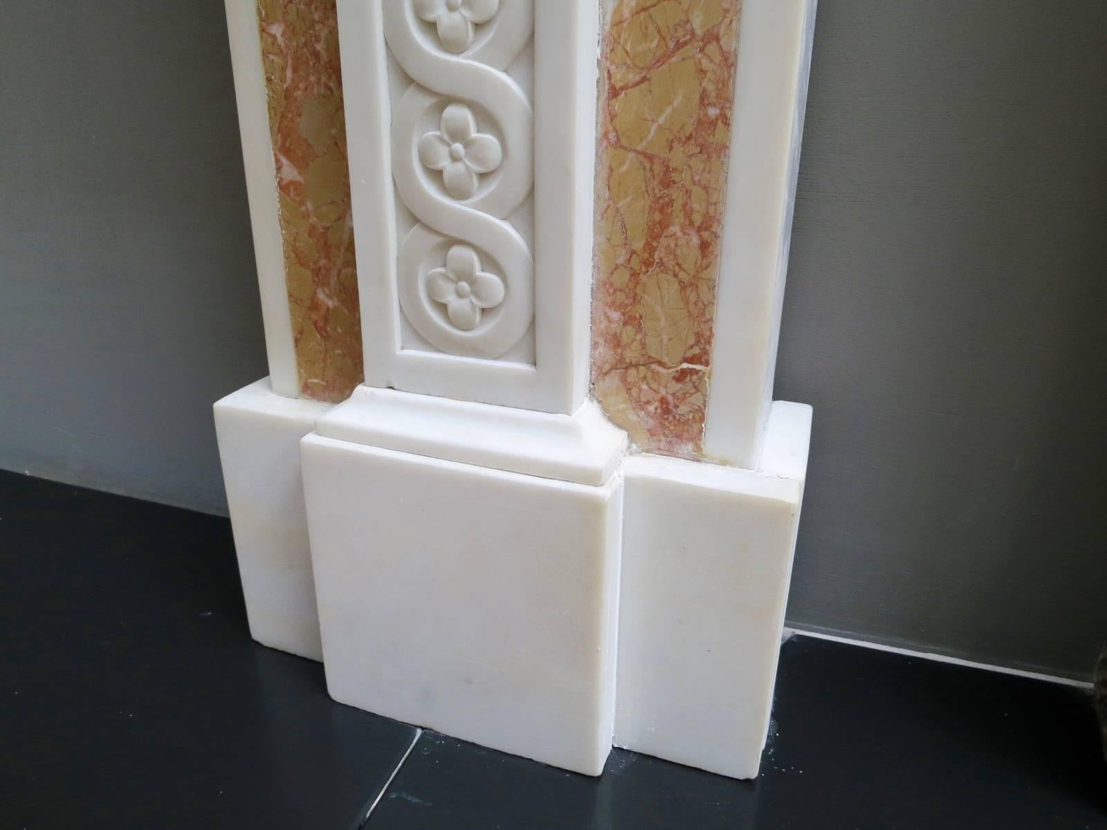 Antique Georgian Style Marble Fireplace Mantel In Good Condition In London, GB