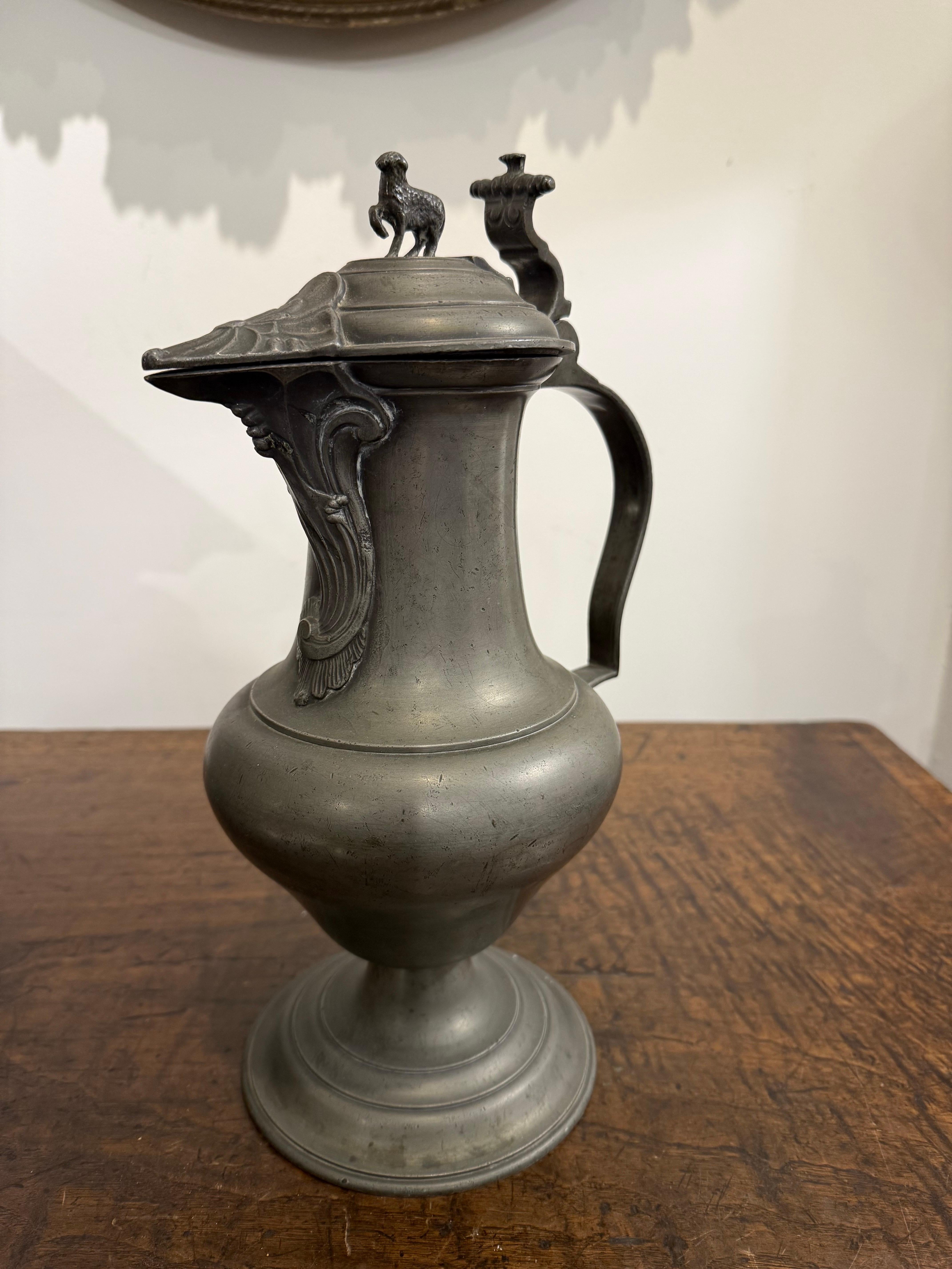 Antico vaso tedesco in peltro inciso, XVIII secolo in vendita 2