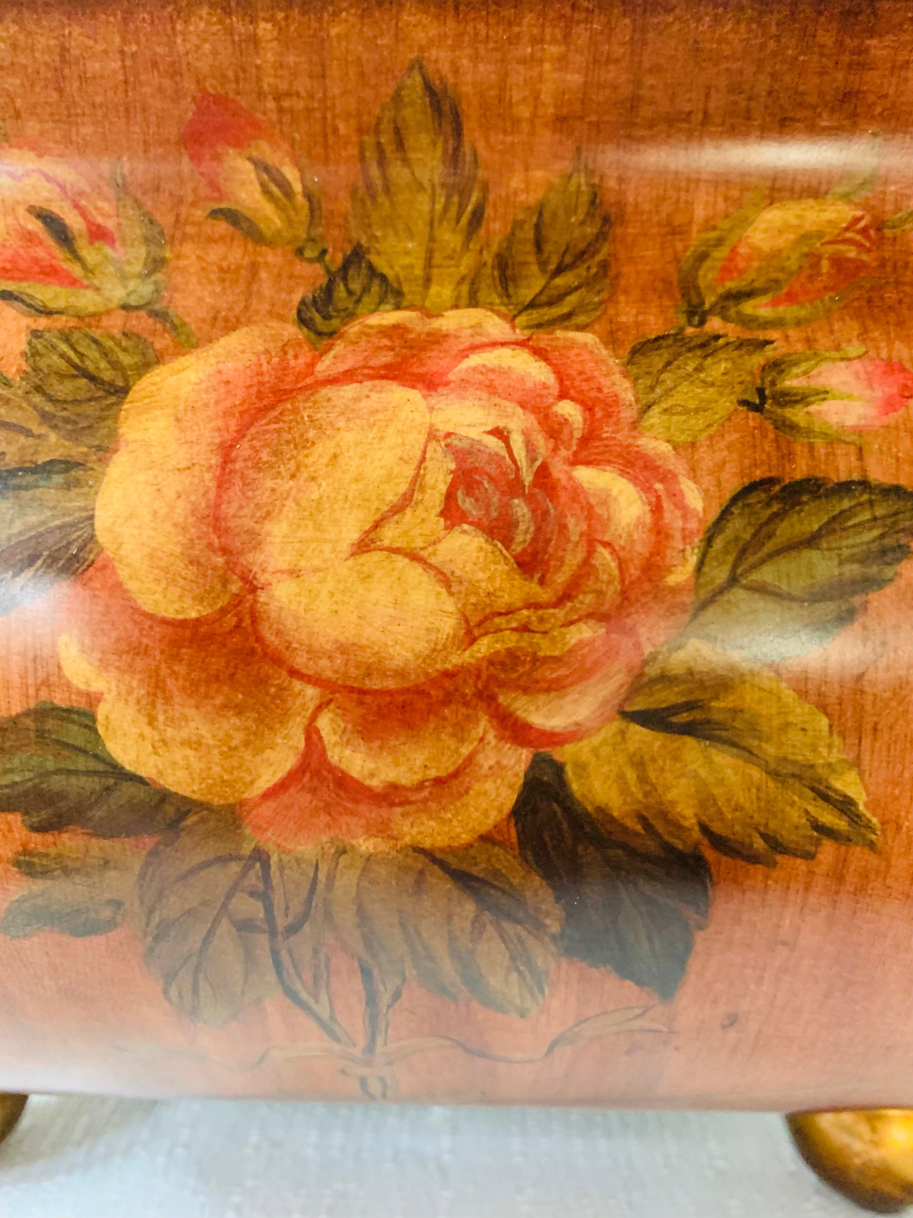 Arcón o Caja de Metal Marrón Antiguo Pintado a Mano con Diseño Floral 6