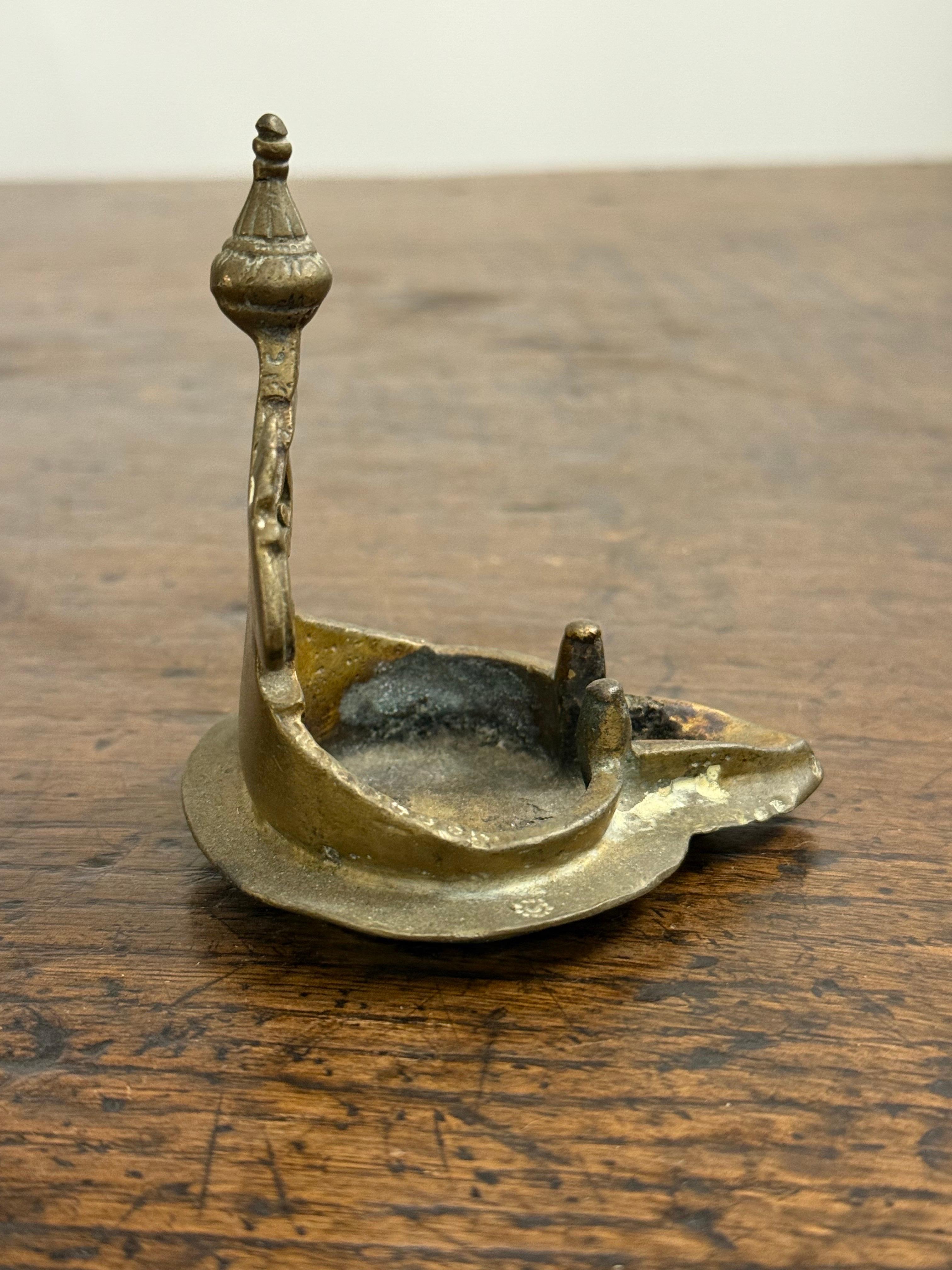 Calco Antica lampada Shiva indiana in bronzo, XIX secolo in vendita