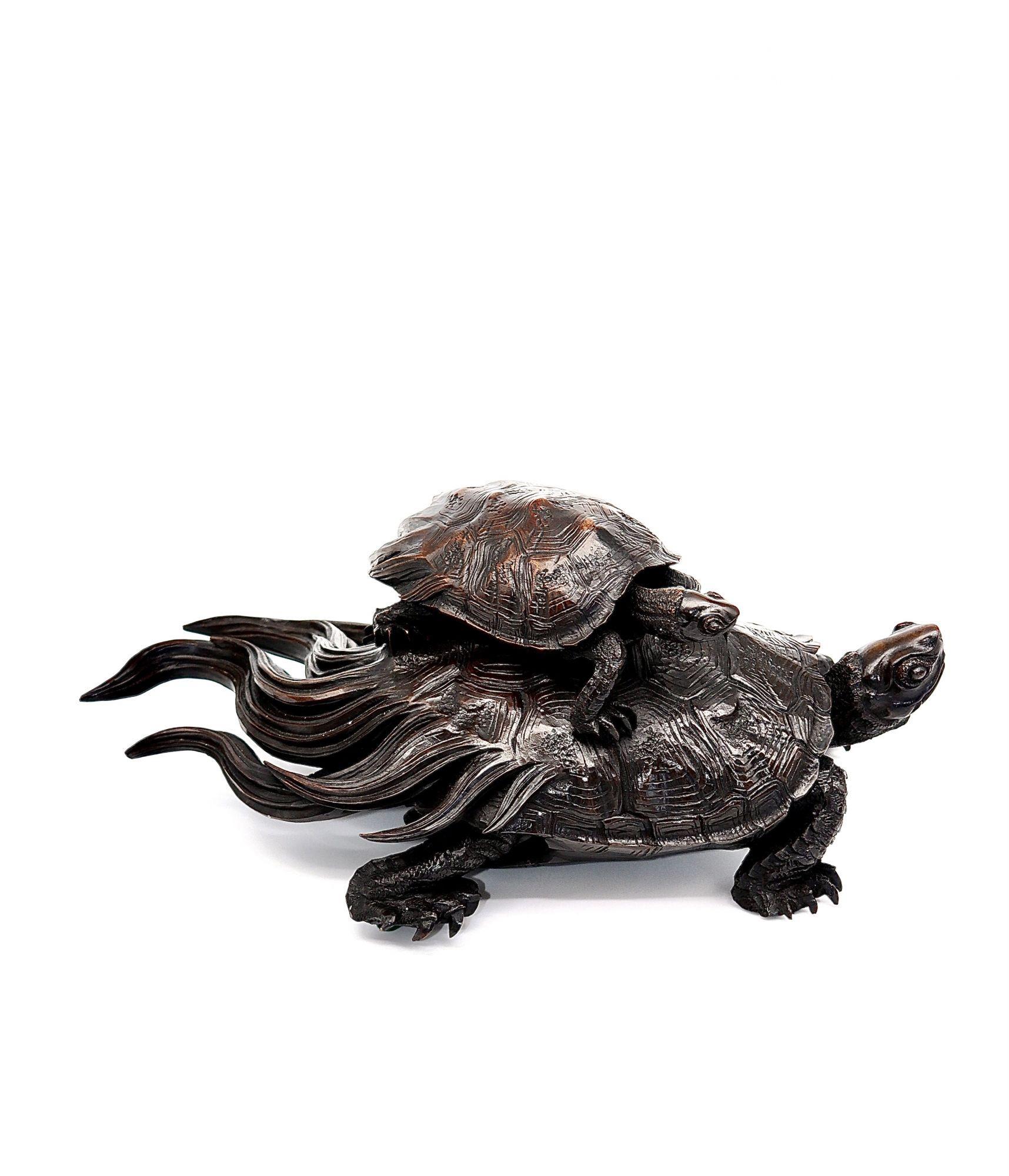 Antique Japanese Wood Carving of Two Minogames 'Mythological Turtle', 18th C For Sale 11