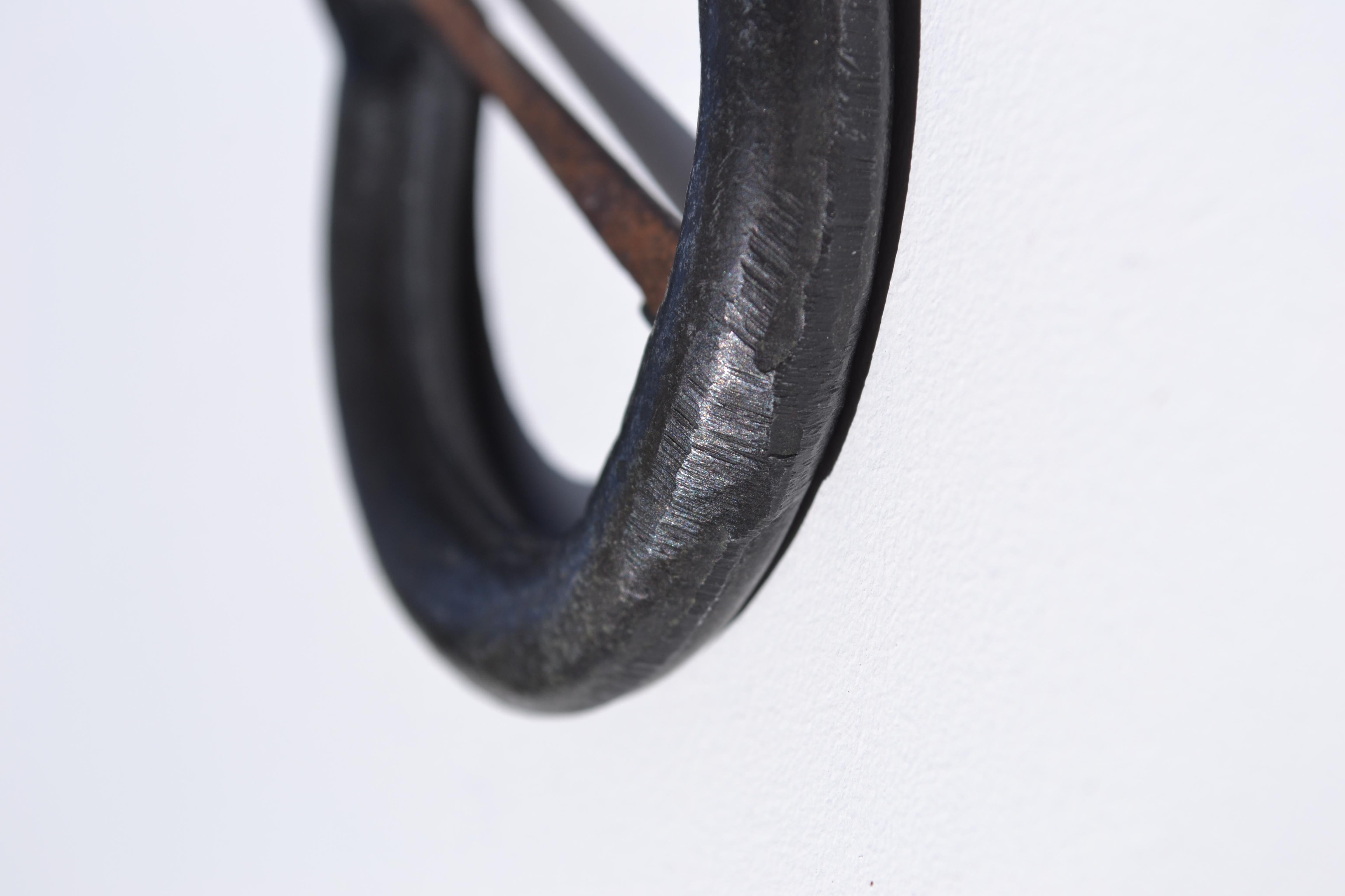 Fer Ancienne harpe de vache en fer et en fonte - France - Début du XXe siècle en vente