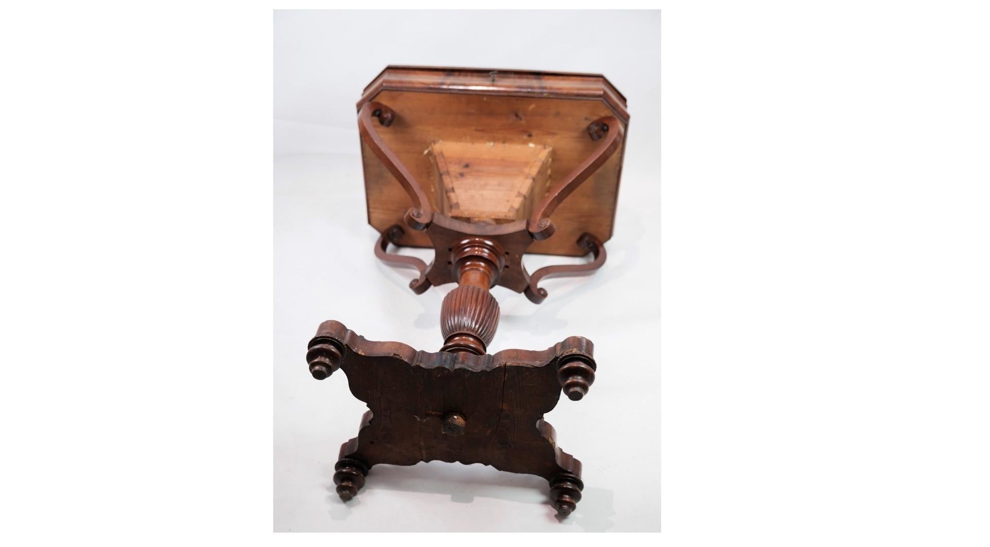 Mid-19th Century Antique Mahogany Sewing Table on a Pillar From 1840s For Sale