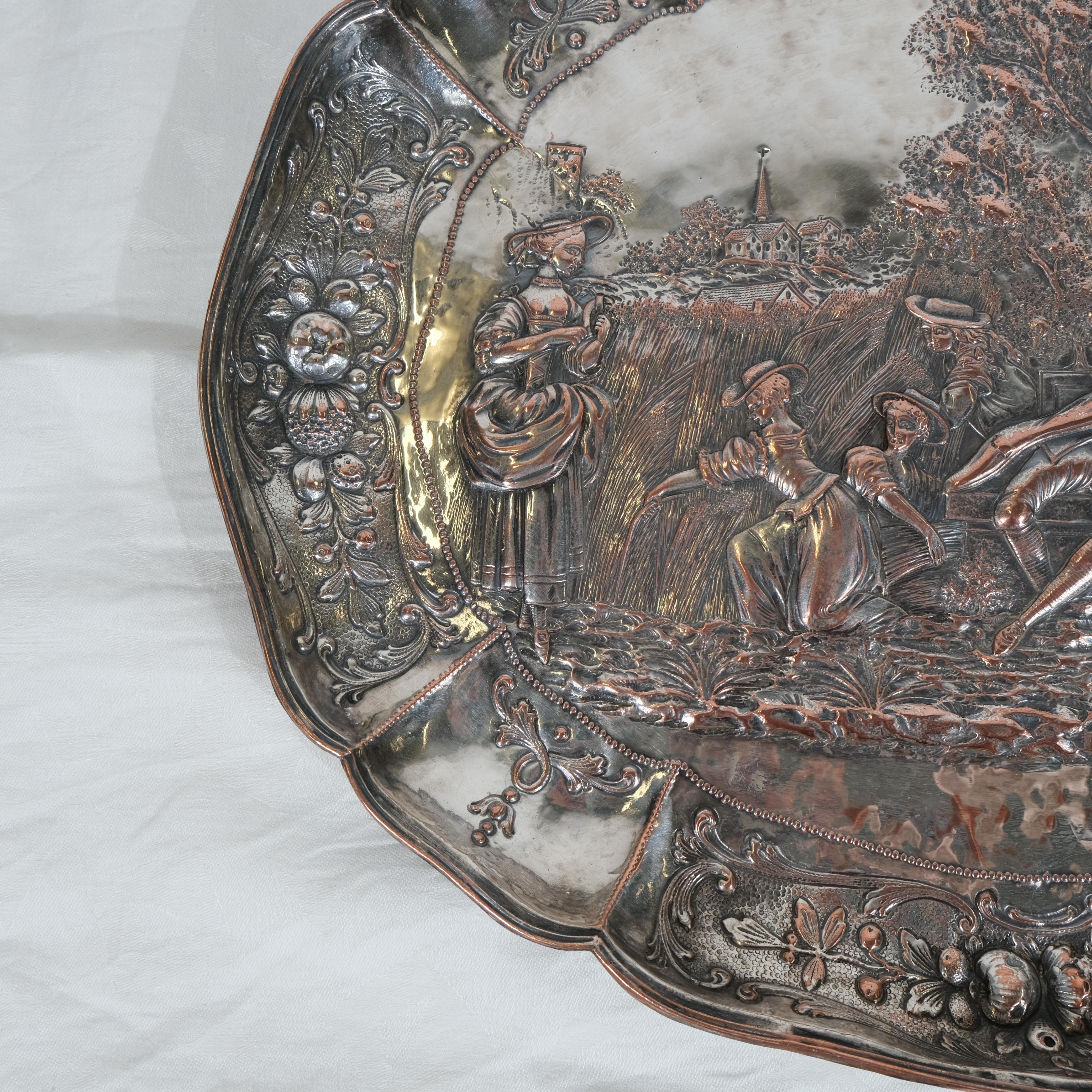 Argenté Une plaque rocococo ancienne en cuivre argenté, 18e siècle en vente