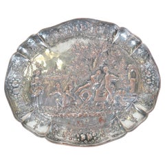 Une plaque rocococo ancienne en cuivre argenté, 18e siècle