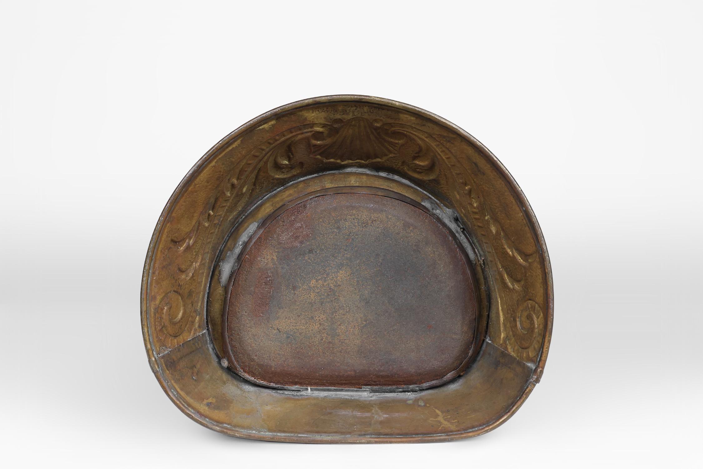 An antique rustic ornate umbrella stand in copper, France 1900 For Sale 6