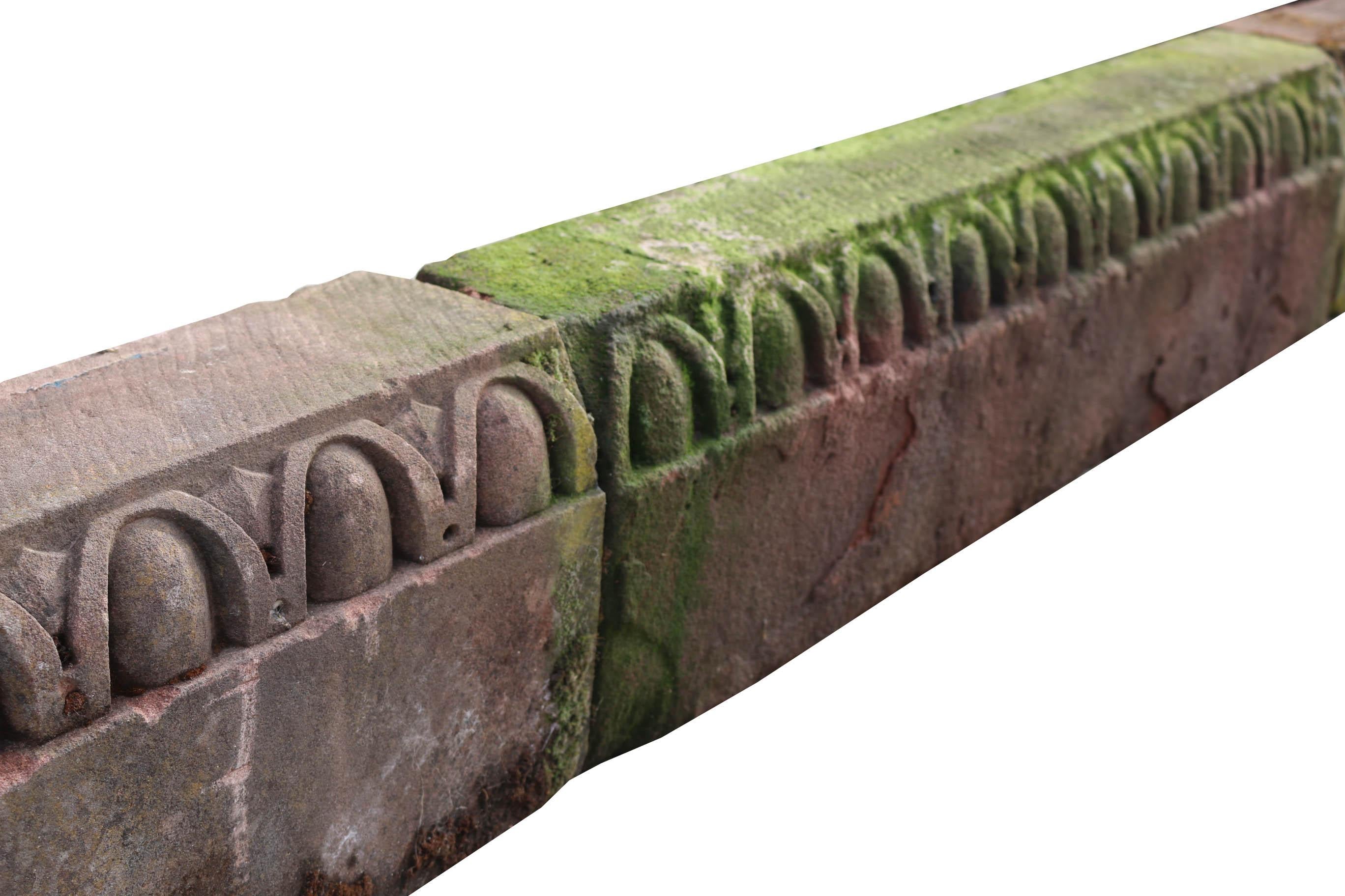 Antike Sandstein-OOL-Umrandung im Zustand „Gut“ im Angebot in Wormelow, Herefordshire