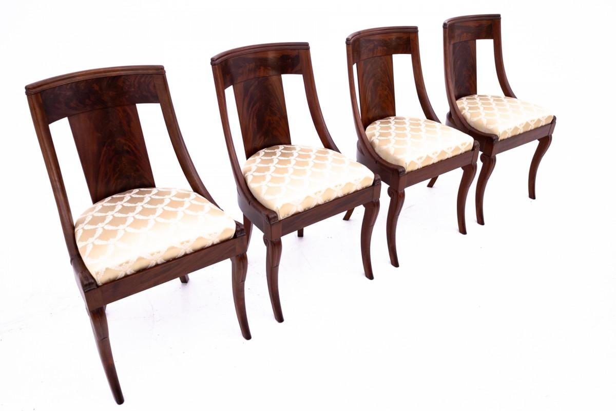 Empire An antique set of chairs from around 1860. For Sale
