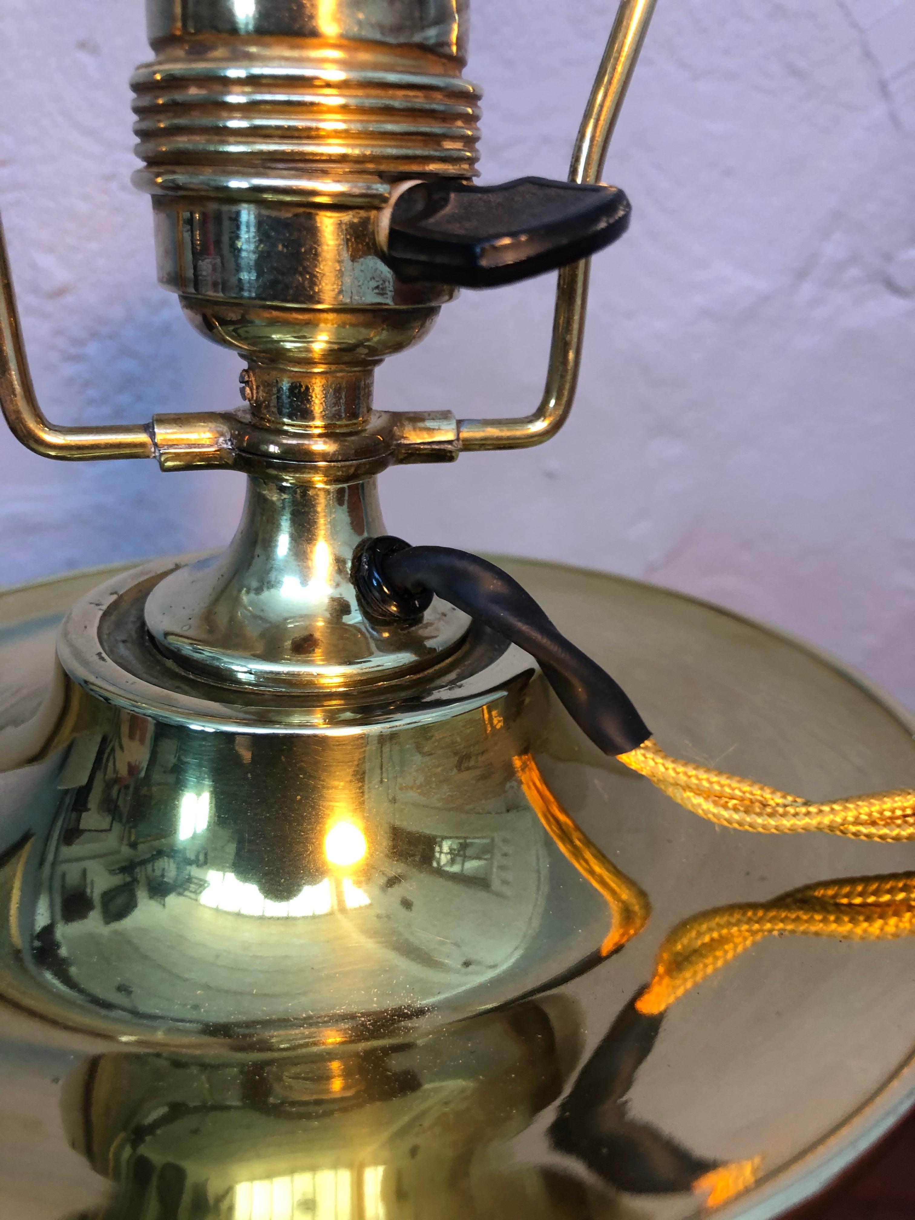 Antique Swedish Brass Oil Lampe by Böhlmarks of Stockholm For Sale 5