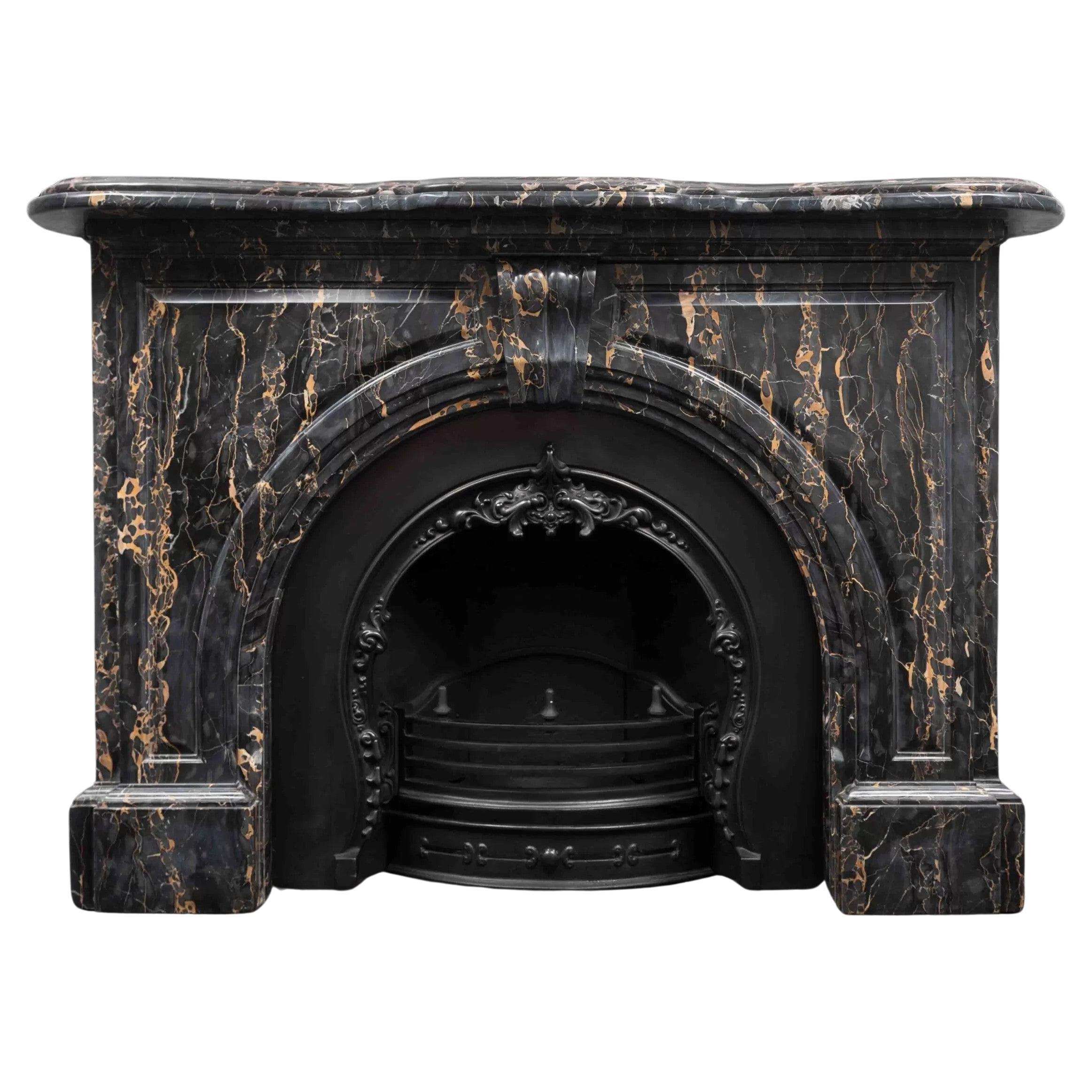 Cheminée d'époque victorienne en marbre Portoro Nero