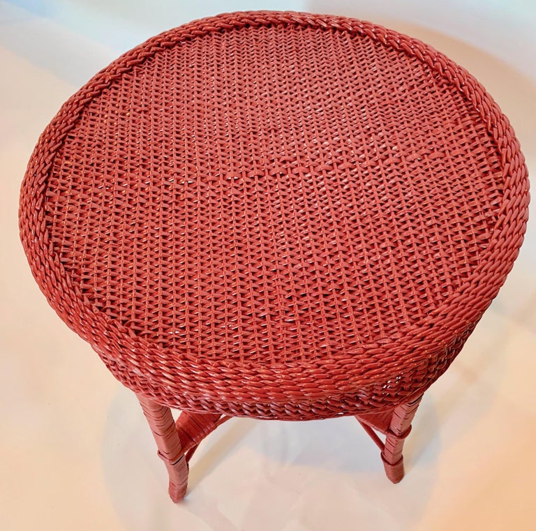 Antique Wicker Round Lamp Table For Sale at 1stDibs