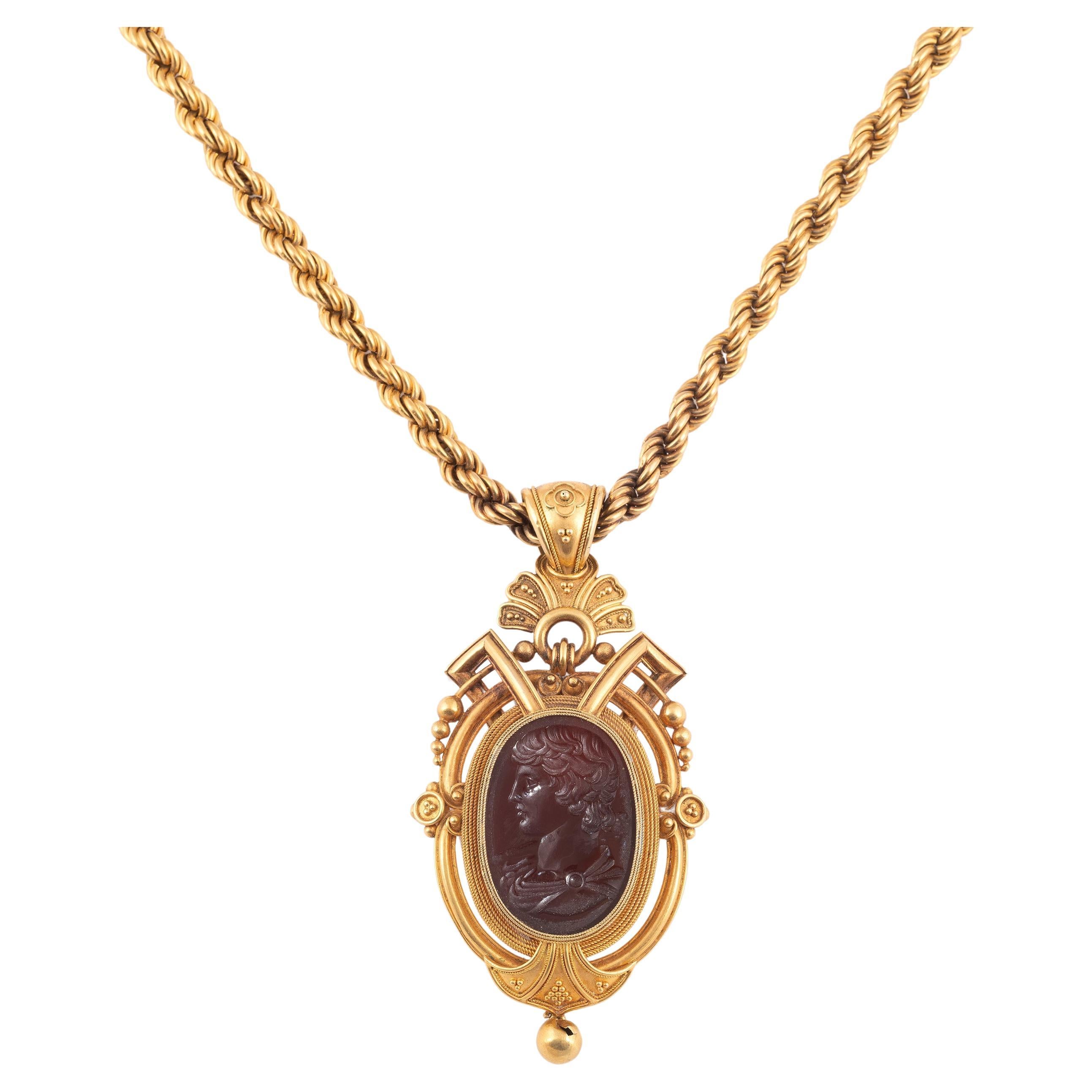 Uncut An Archaeological Revival Gold And Agate Intaglio Necklace Circa 1850 For Sale
