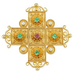An Archaeological Revival Gold Cross Brooch/pendant