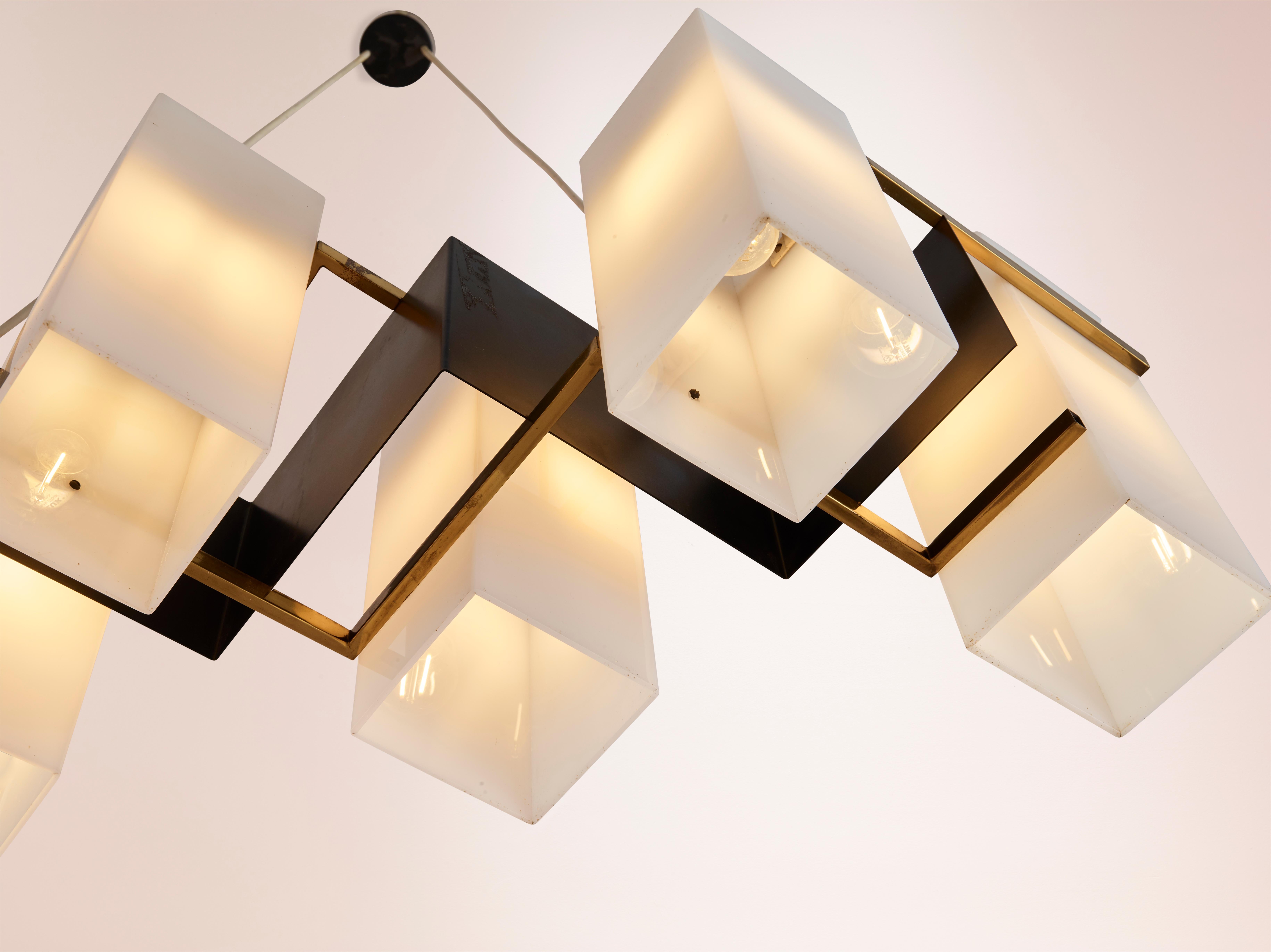 Mid-Century Modern An architectural chandelier made in brass lucite and metal by Stilux, 1960 Italy