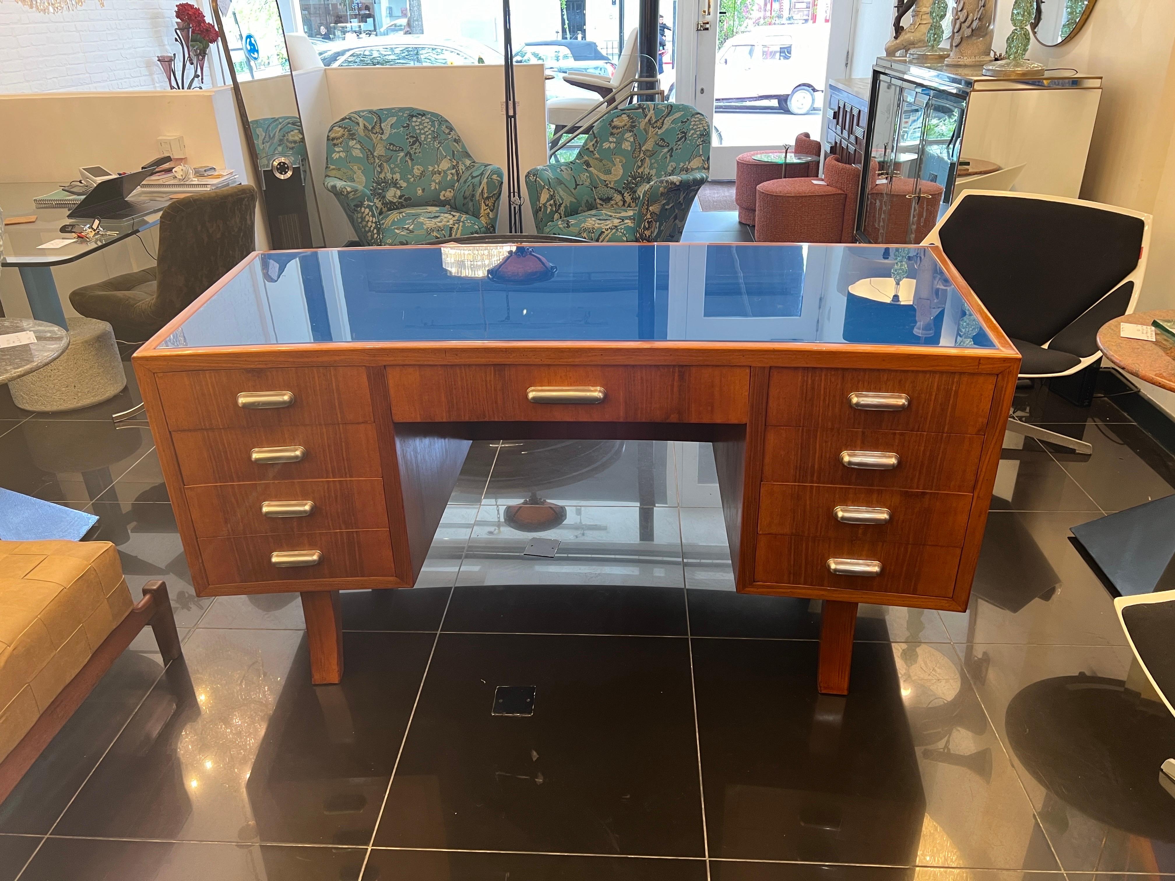 An architectural Italian curved desk  In Good Condition In London, GB