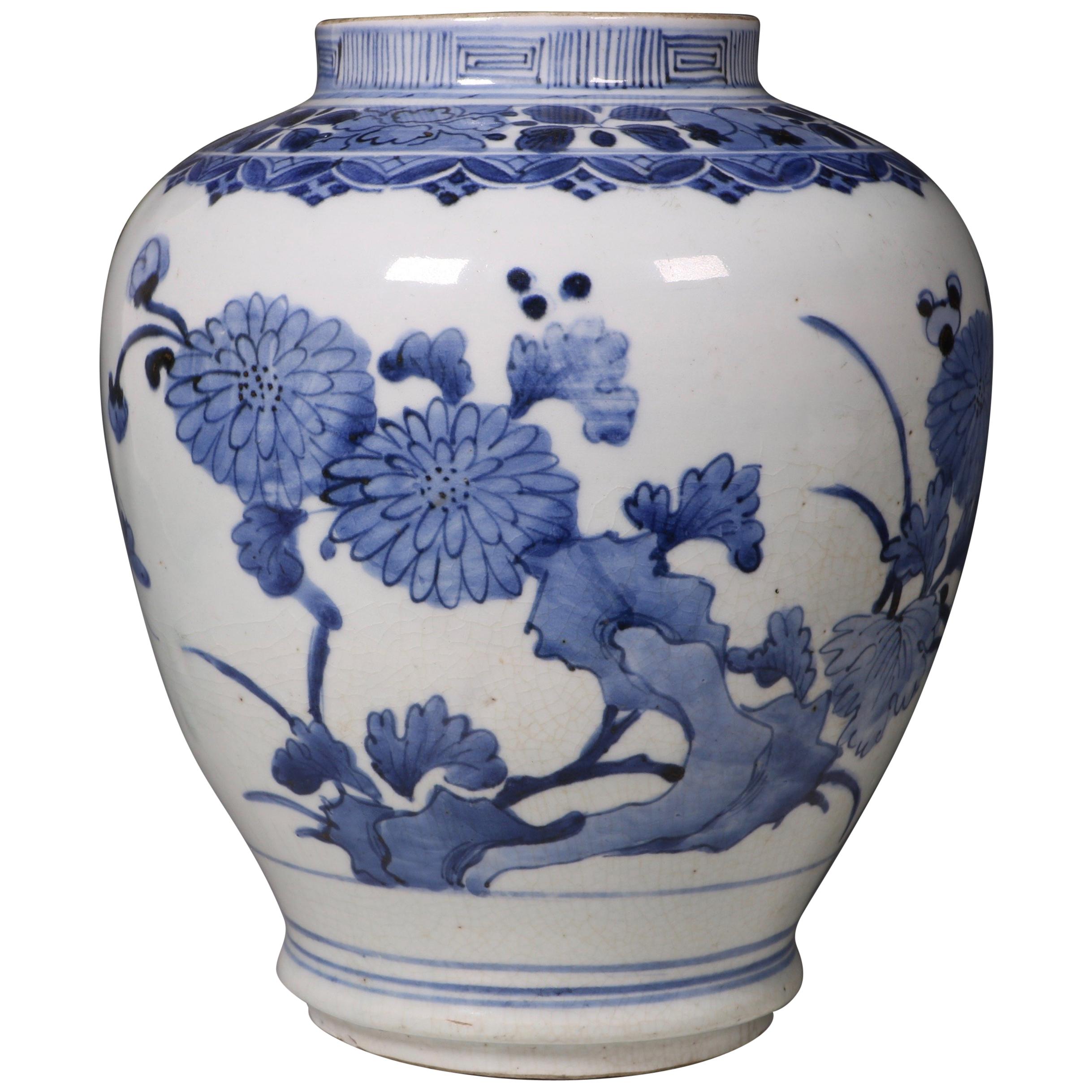 An Arita Blue and White Vase L, 17th Century