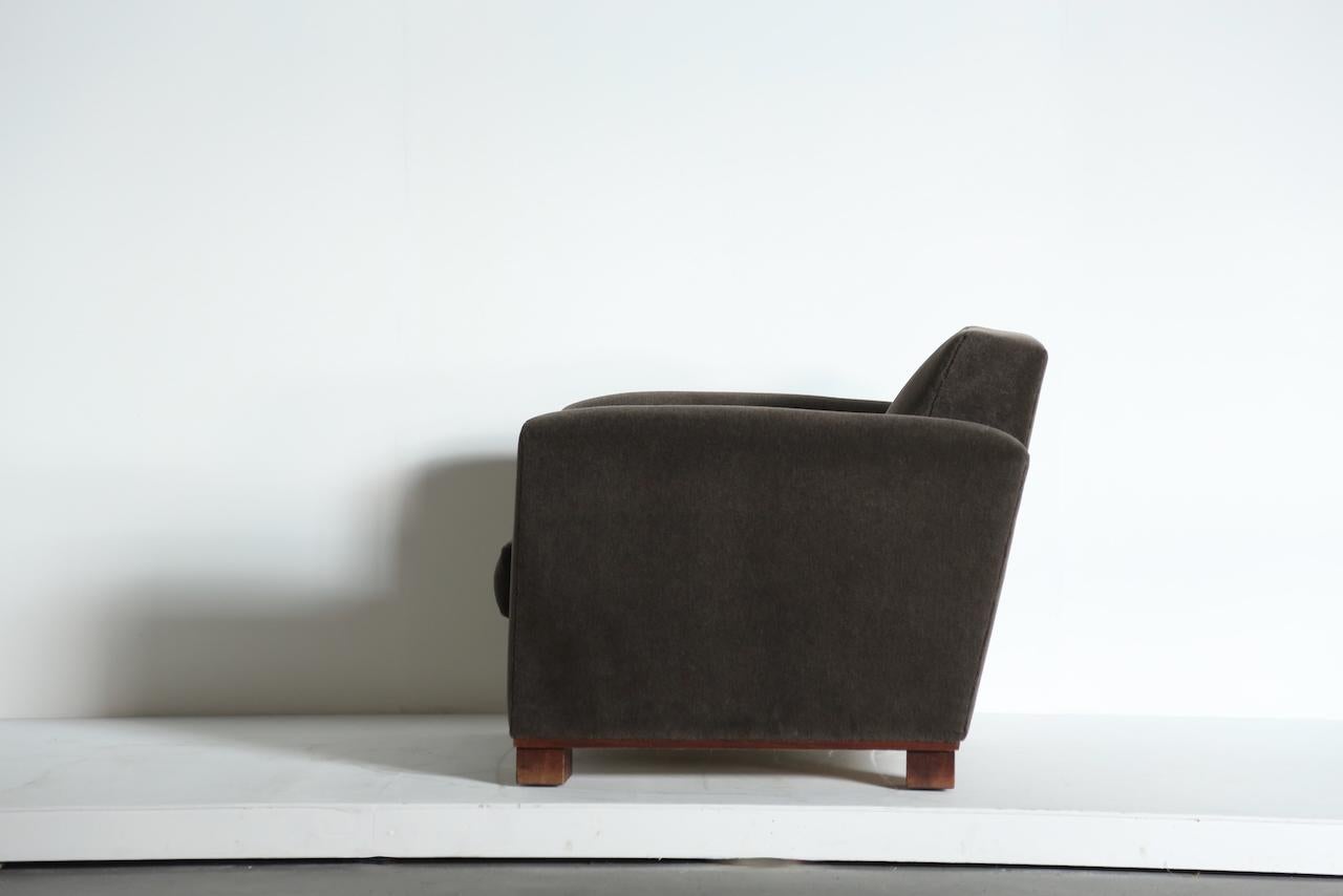 Un sillón, atribuido a Jacques Adnet, Francia, años 50 en venta 4