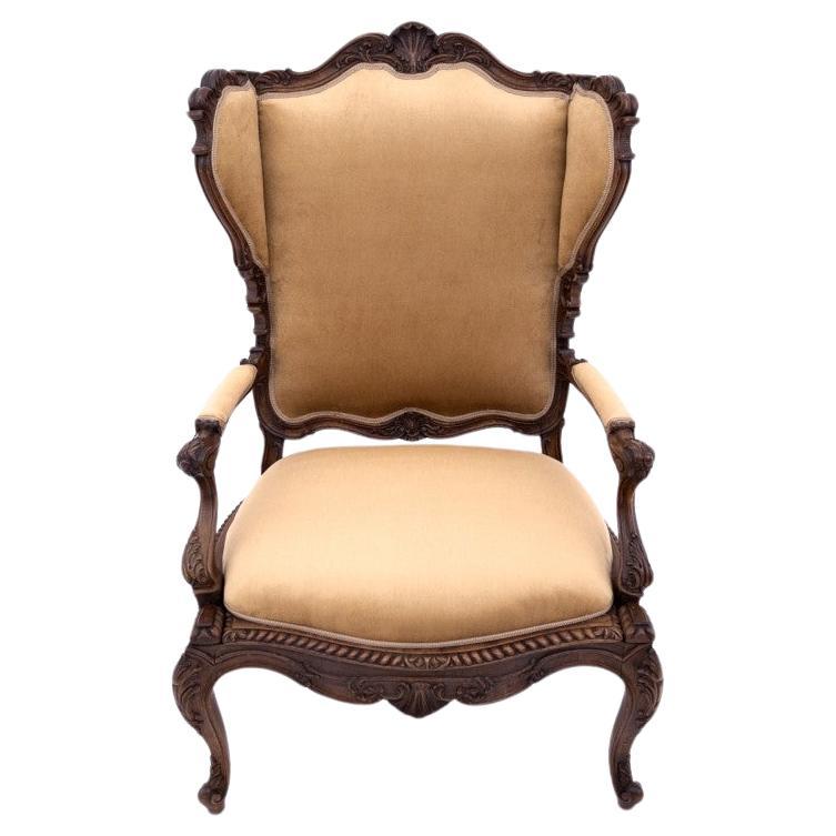 An armchair from the end of the 19th century, France. After renovation.