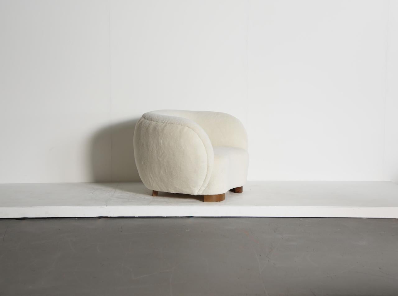 Un sillón tapizado en alpaca pura Británico en venta