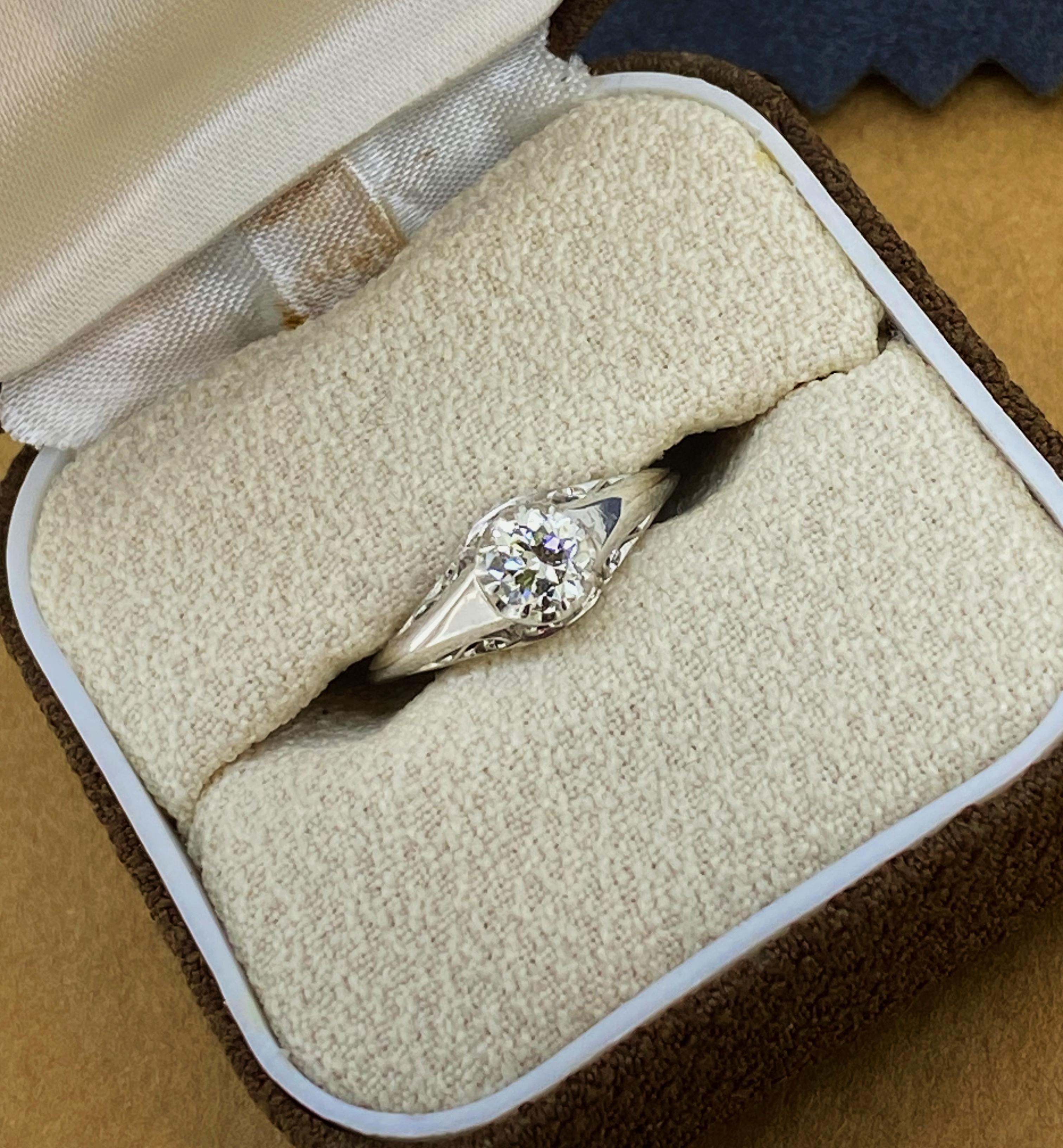Art Deco An Art-Deco 0.40ct Old European Cut Diamond Solitaire 18K Gold/Platinum Ring For Sale
