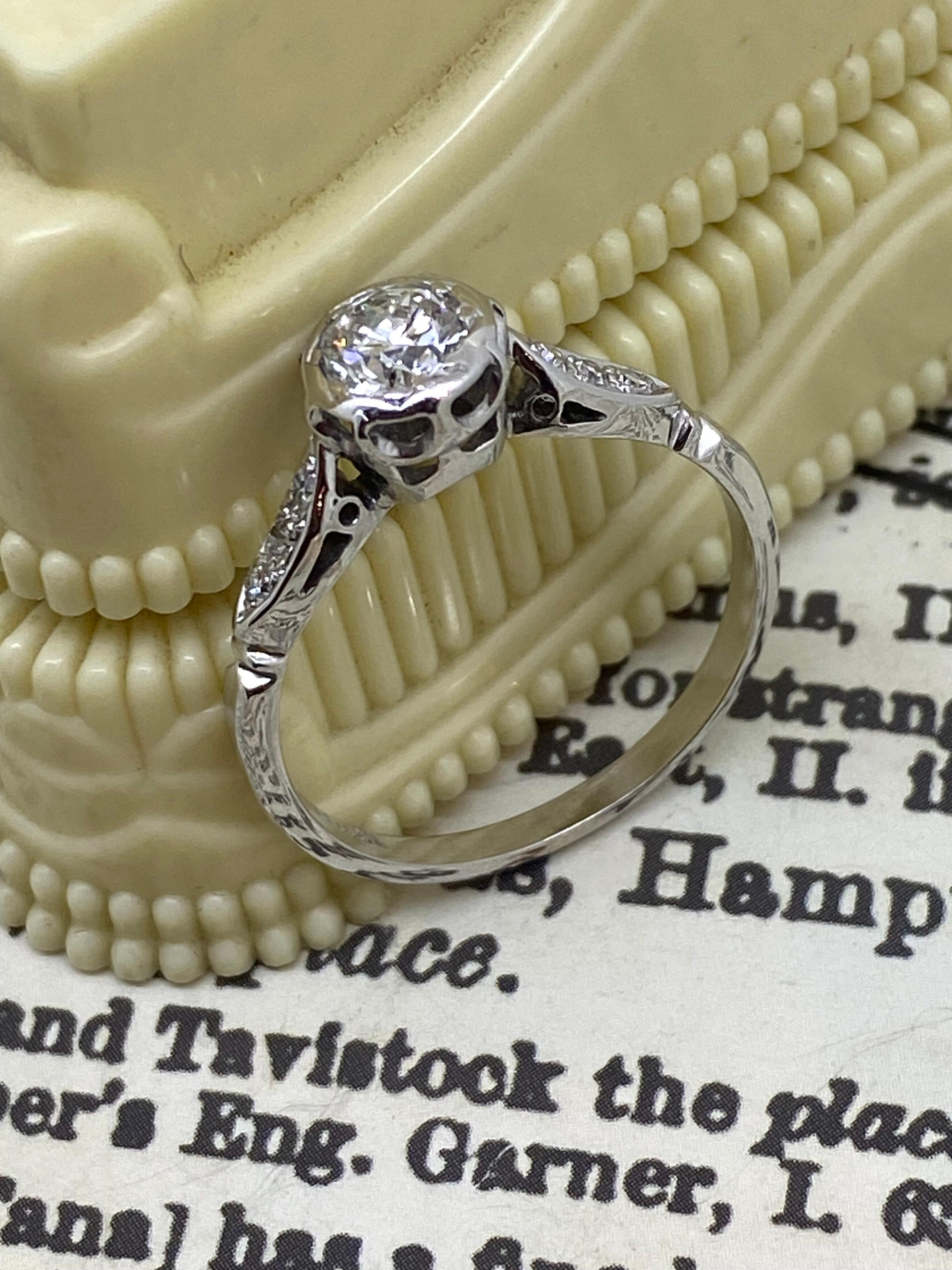 An Art-Deco 0.65ct Old European Cut Diamond Solitaire 18K Gold & Platinum Ring For Sale 2