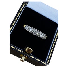 Art-Deco Halbhoop-Ring aus 18 Karat Gelbgold mit sechs Steinen im Altschliff und Diamanten (1,10 Karat)