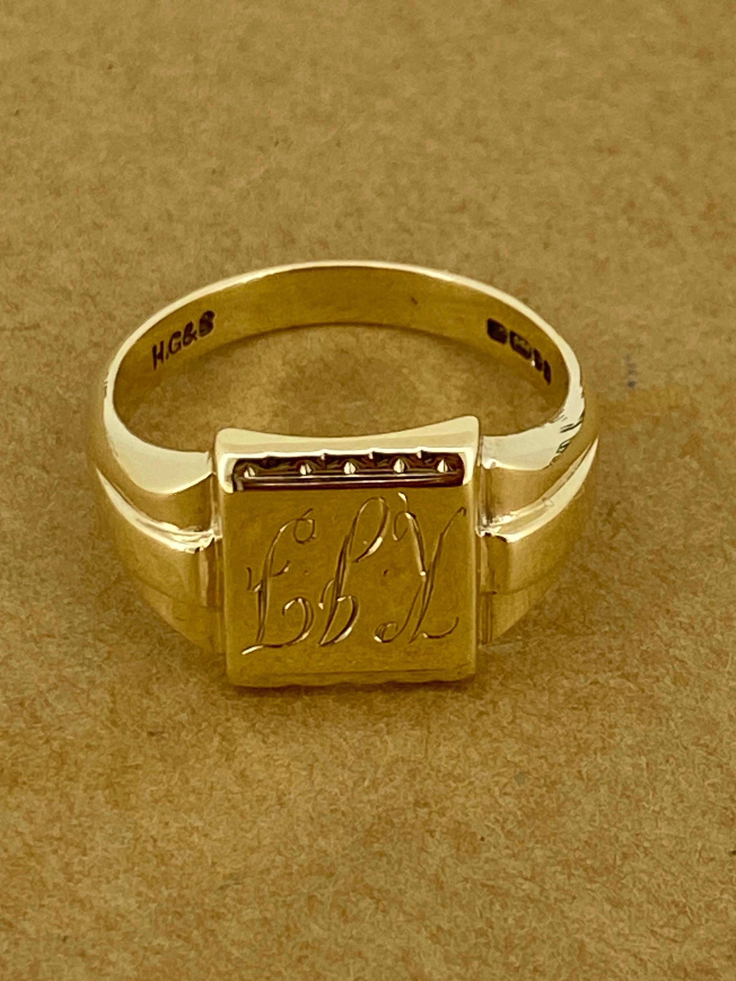 Art Déco Un anello da uomo con sigillo inciso in oro giallo 9K Art-Deco. Punzoni inglesi, anni '30 circa in vendita