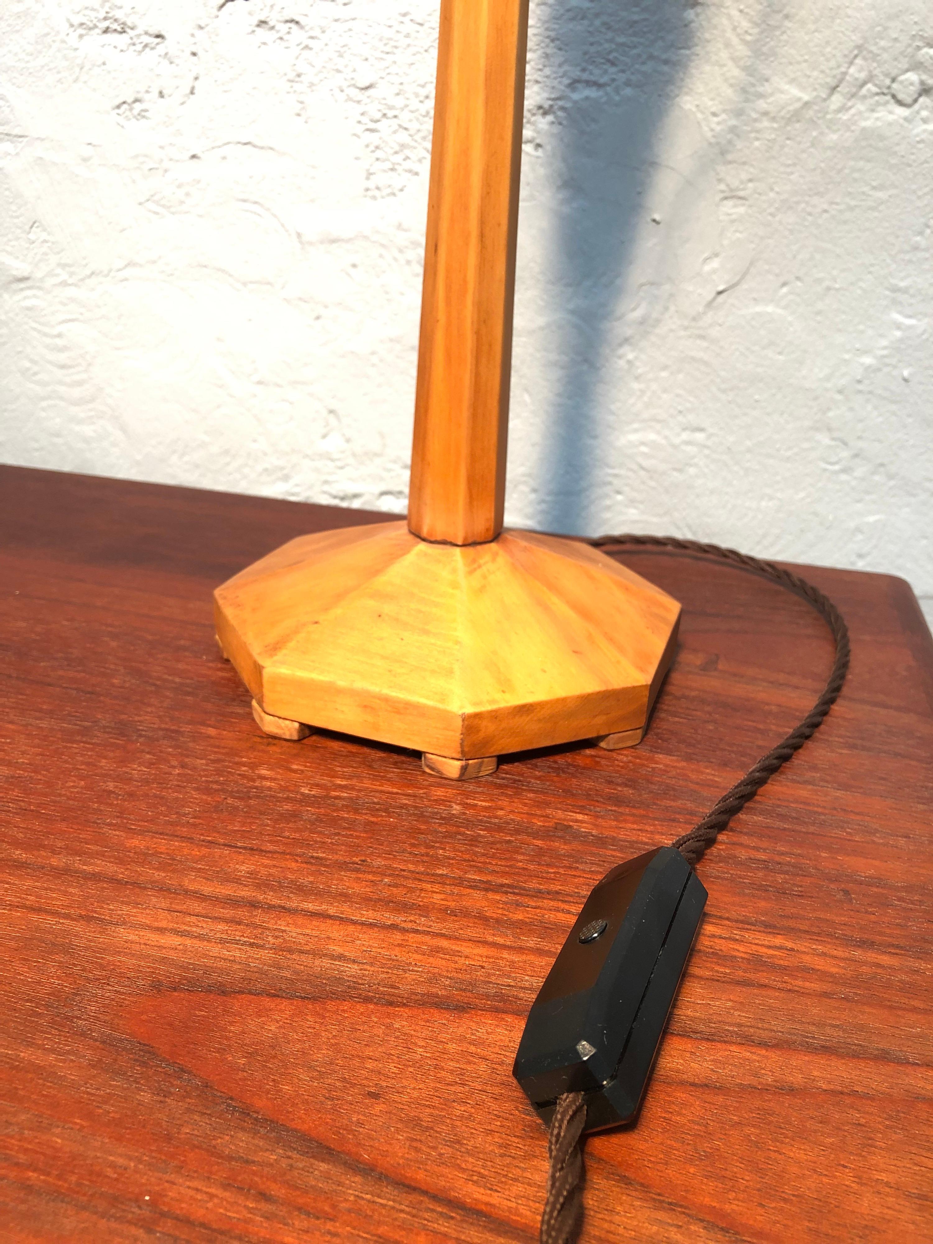 Art Deco Artisan Handmade Table Lamp In Good Condition For Sale In Søborg, DK