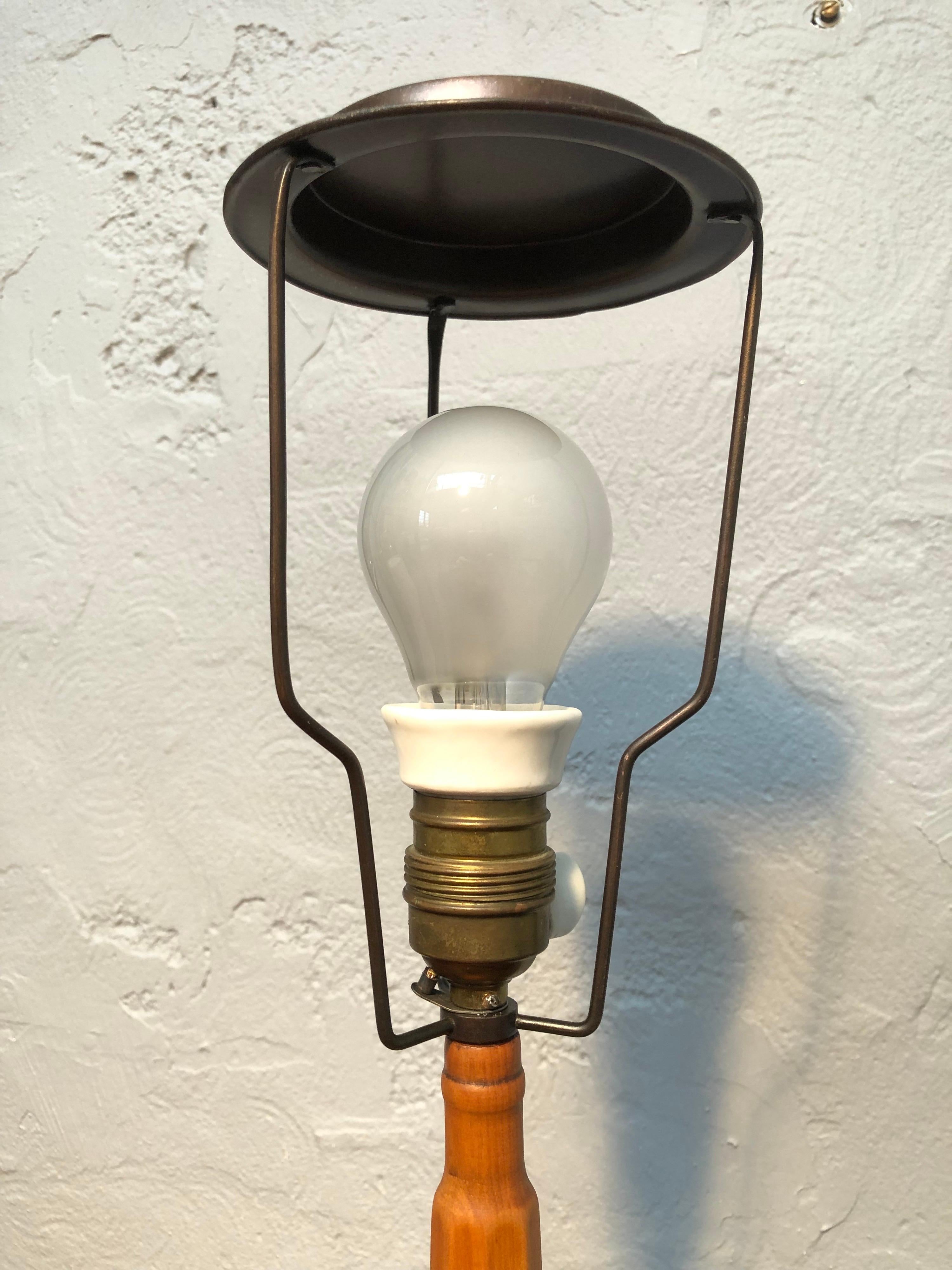 Mid-20th Century Art Deco Artisan Handmade Table Lamp For Sale