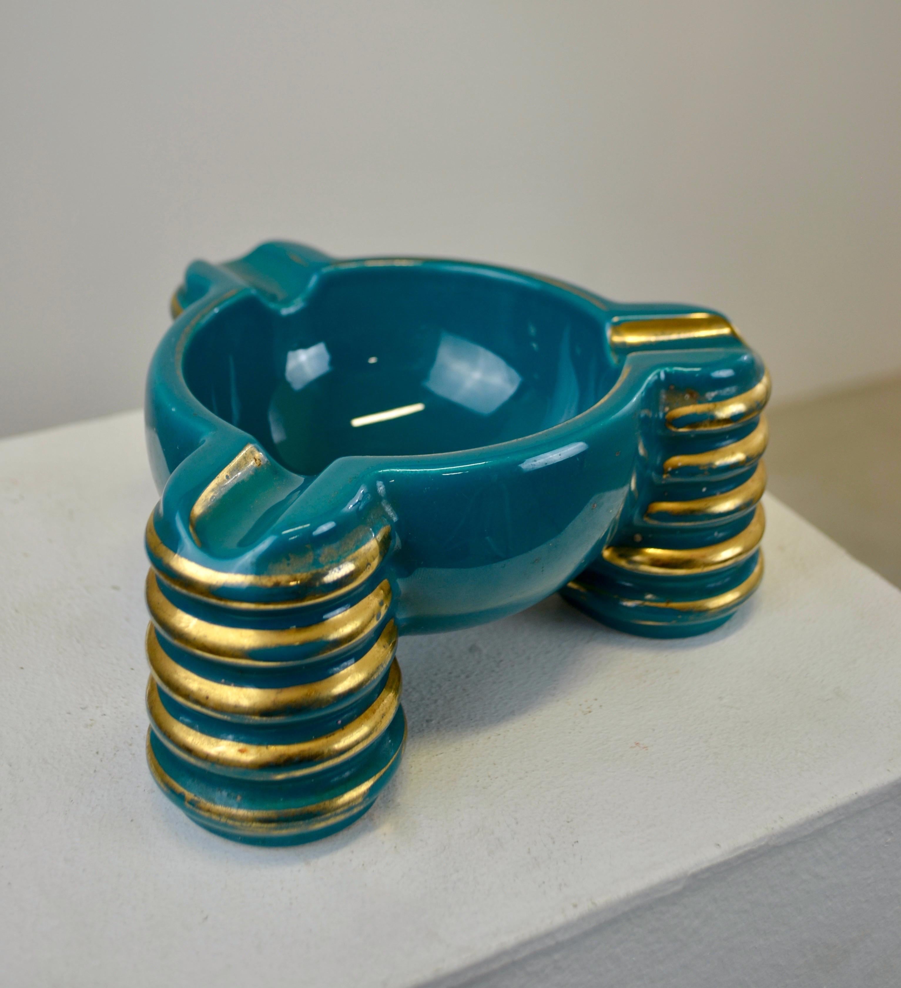 An Art Deco ashtray - France - 1930s In Good Condition For Sale In SOTTEVILLE-LÈS-ROUEN, FR