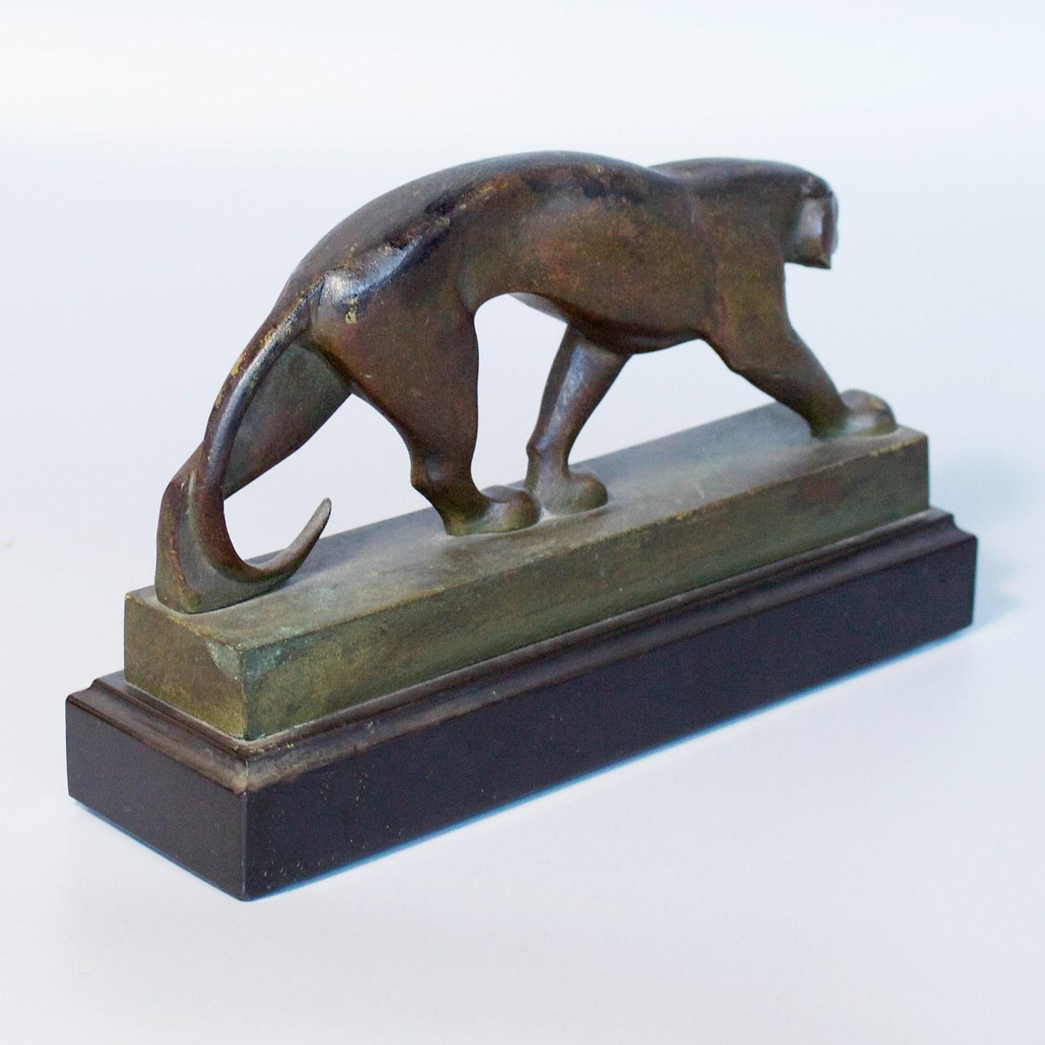 Art Deco Bronze Panther Attributed to Jean Luc French, circa 1930 4