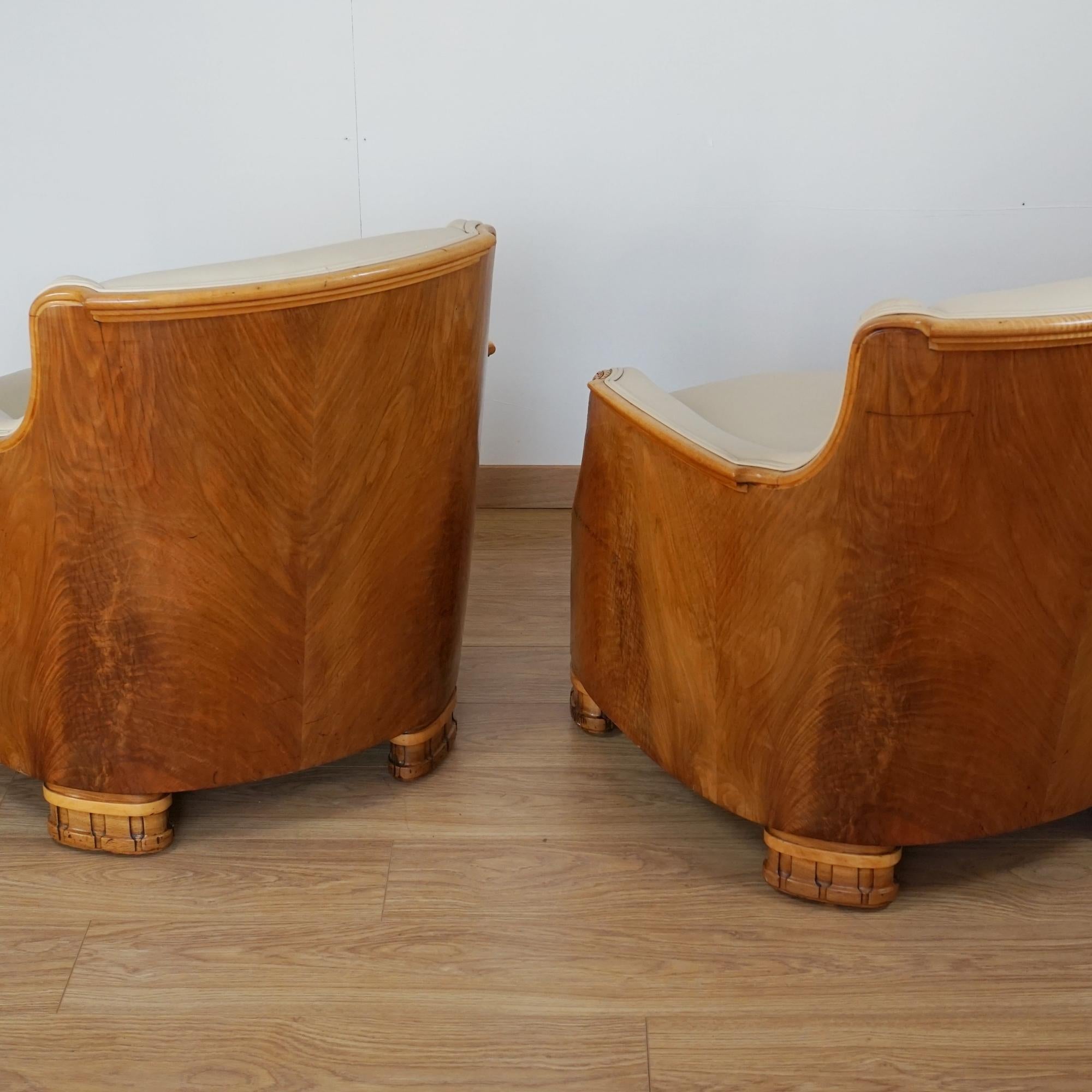Paire de chaises Art Déco en ronce de noyer et cuir crème par Maurice Adams en vente 1