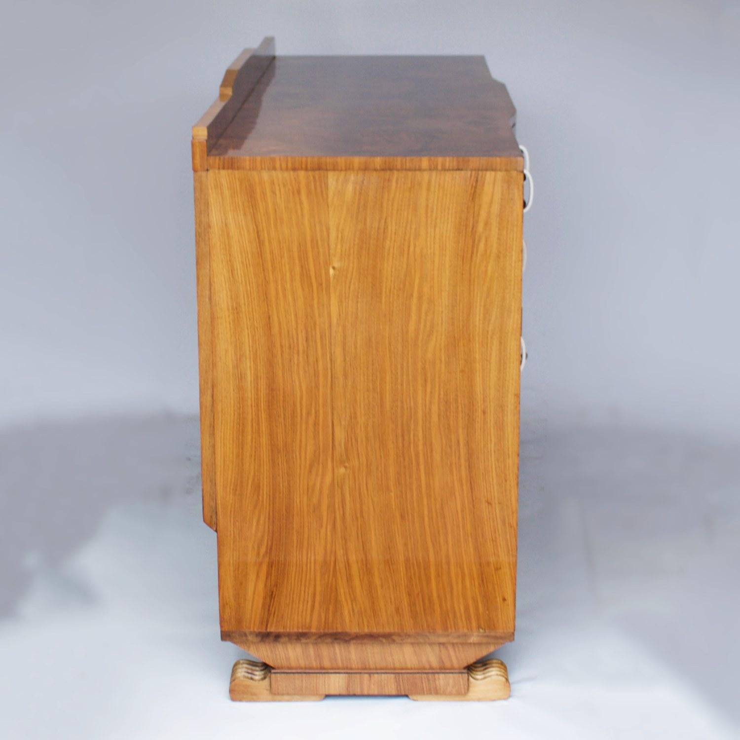 Art Deco Burr Walnut Veneered Sideboard, English, circa 1930 2