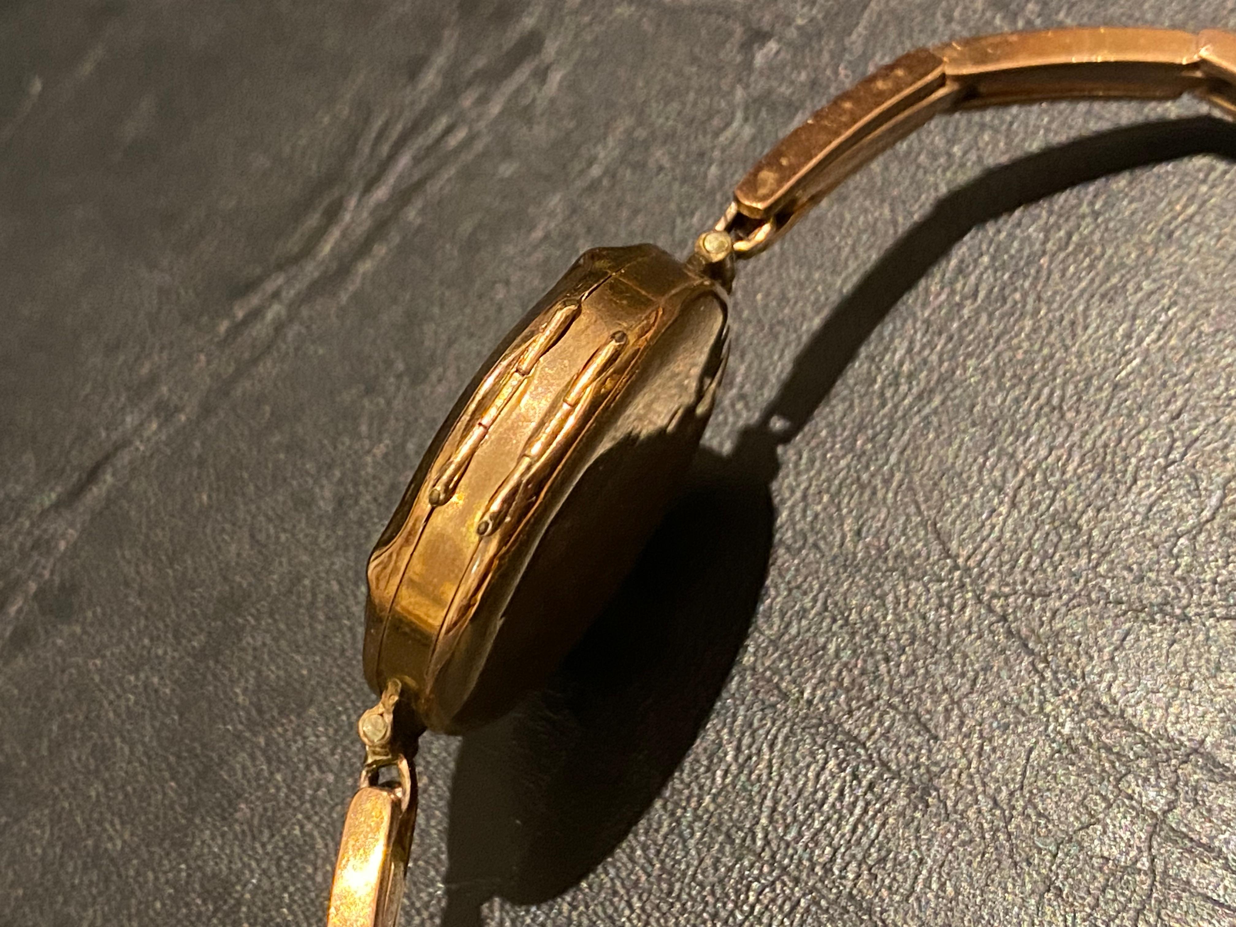 An Art-Deco c1924 9K Rose Gold Manual Ladies' Watch. London Hallmarks. 3