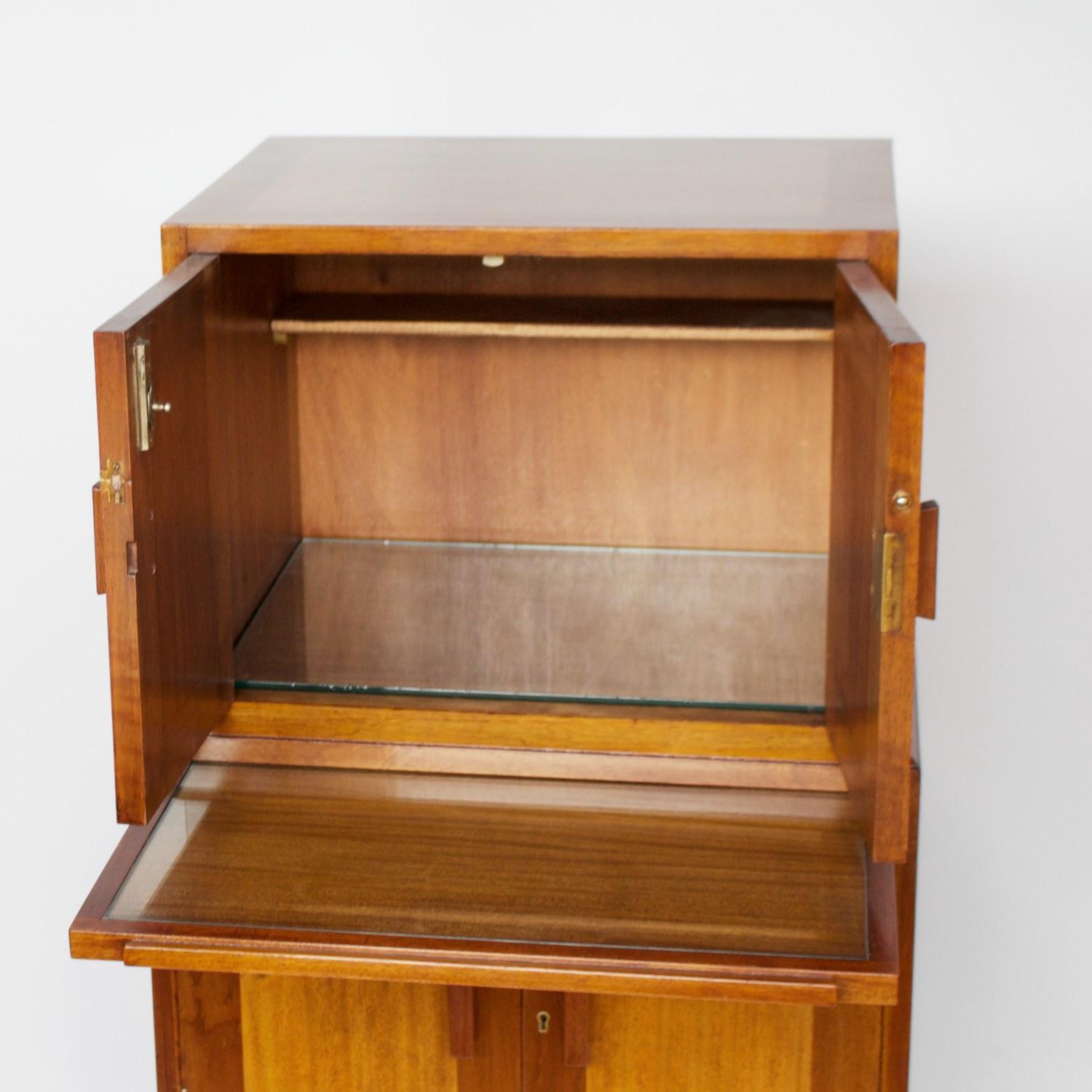 Art Deco Cabinet by Betty Joel, circa 1930 3