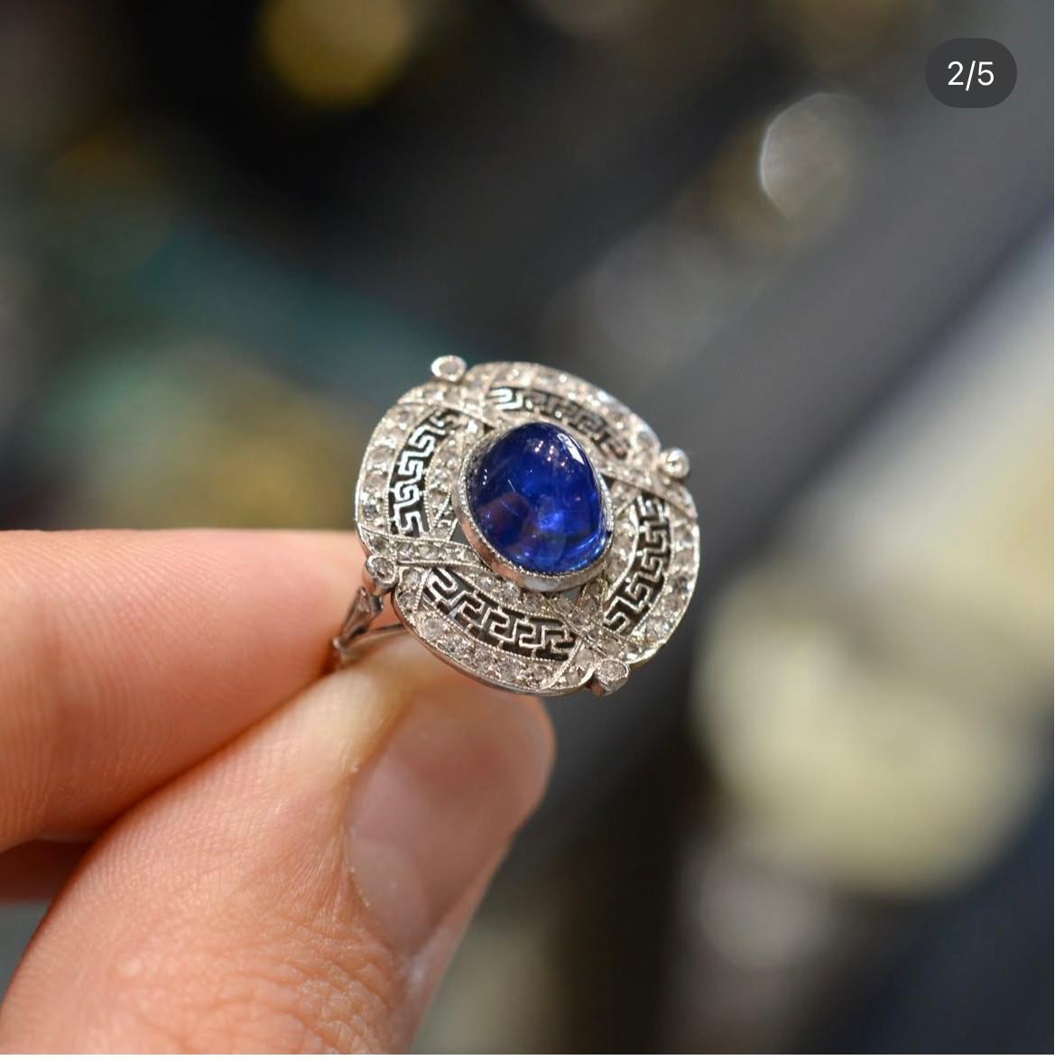 An Art Deco Cabochon Sapphire And Diamond Plaque Ring Circa 1930 en venta 1