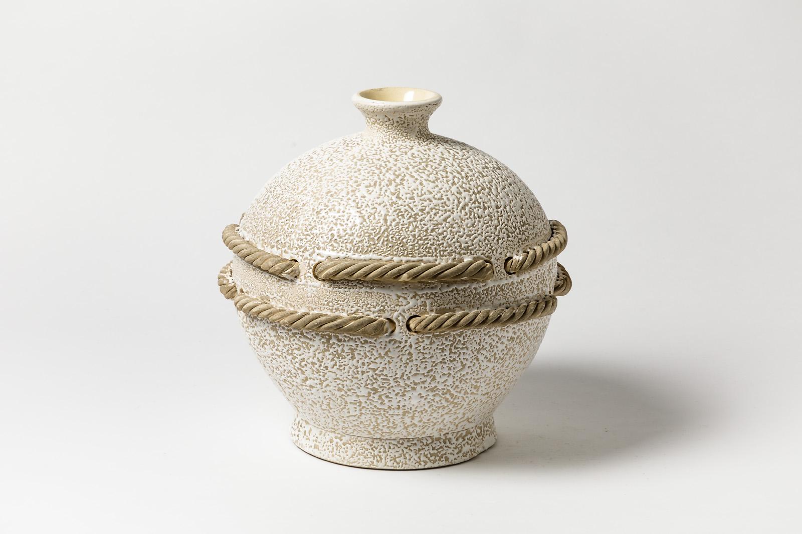 French Art Deco Ceramic Vase Attributed to Primavera, circa 1930-1940