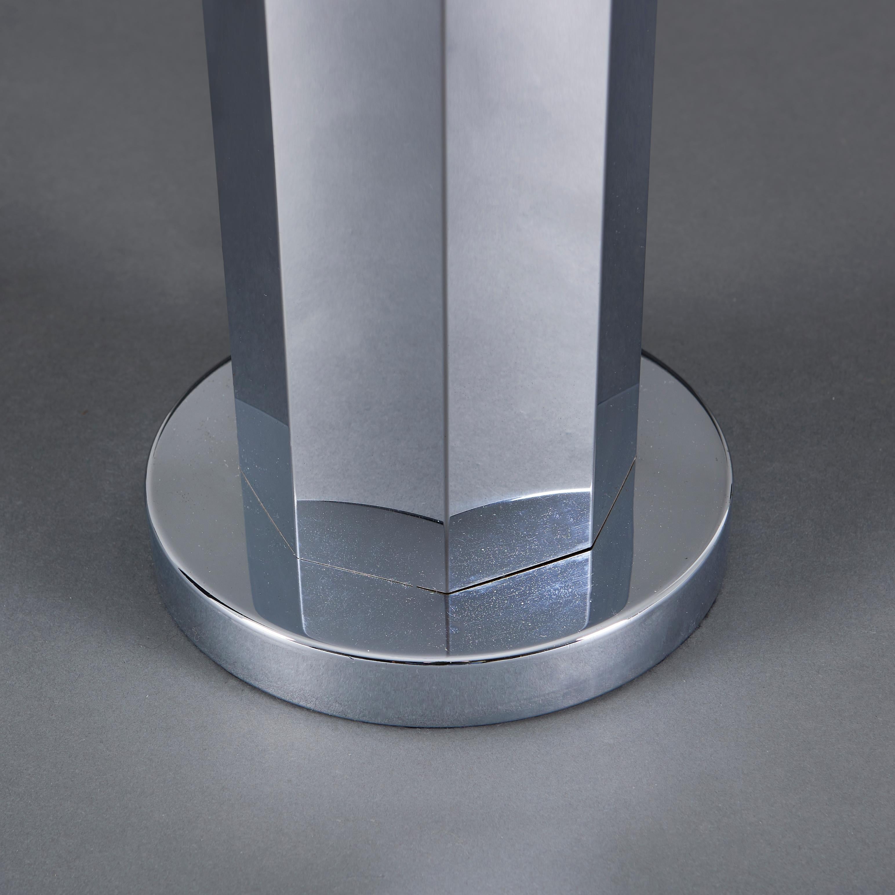 French An Art Deco Chrome Hexagonal Table Lamp, Silver For Sale