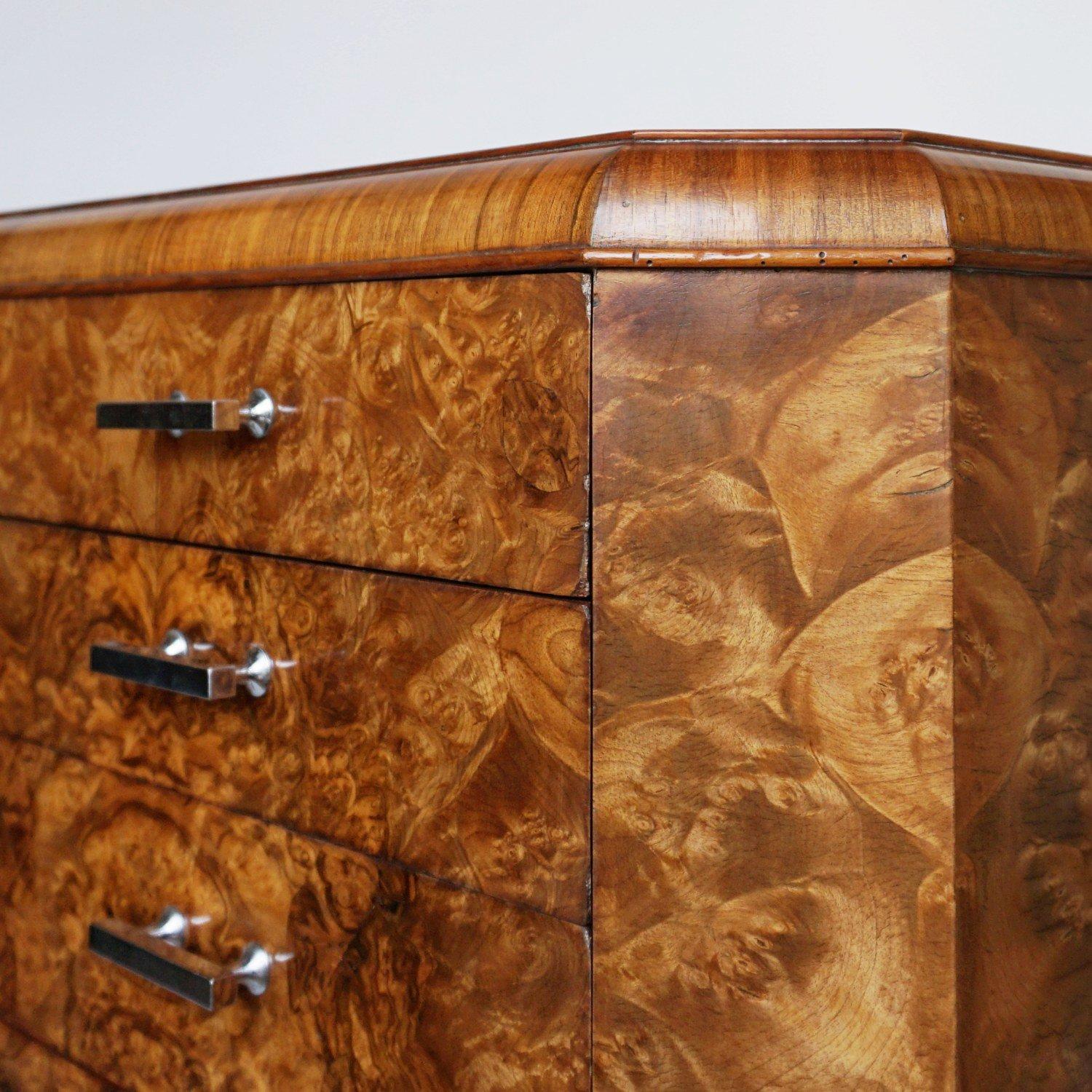 Art Deco Console Sideboard Burr Walnut English, Circa 1930 2