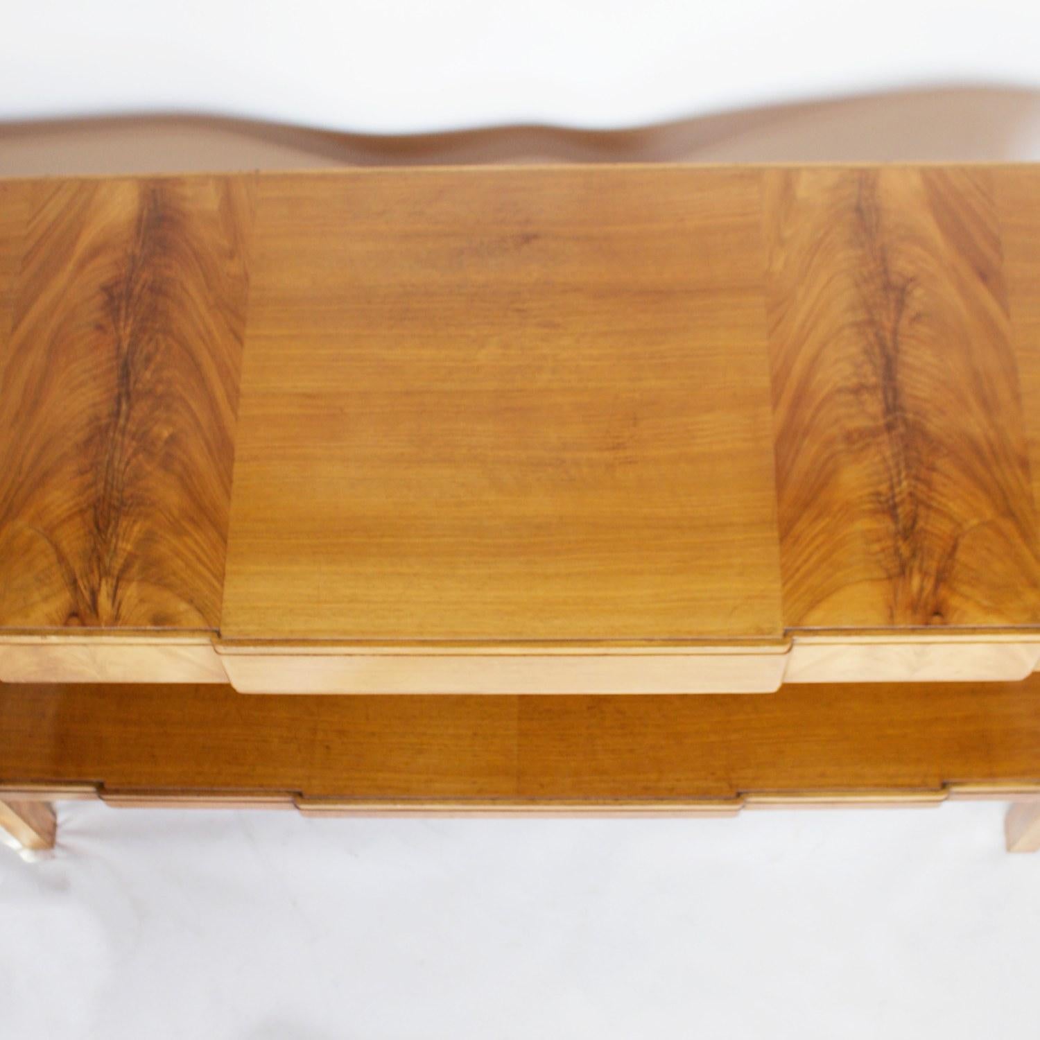 Art Deco Console Table by Heal's of London, Burr and Straight Grain Walnut In Good Condition In Forest Row, East Sussex
