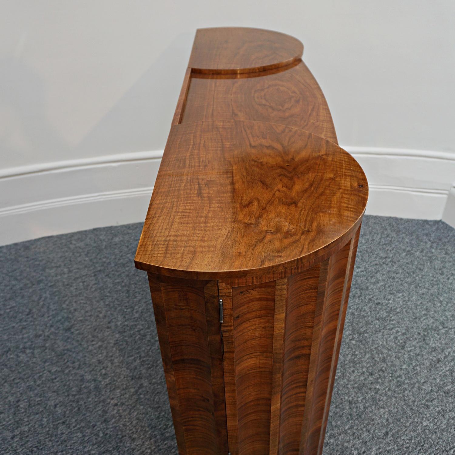 Art Deco Curved and Fluted Walnut Cabinet, circa 1930 11