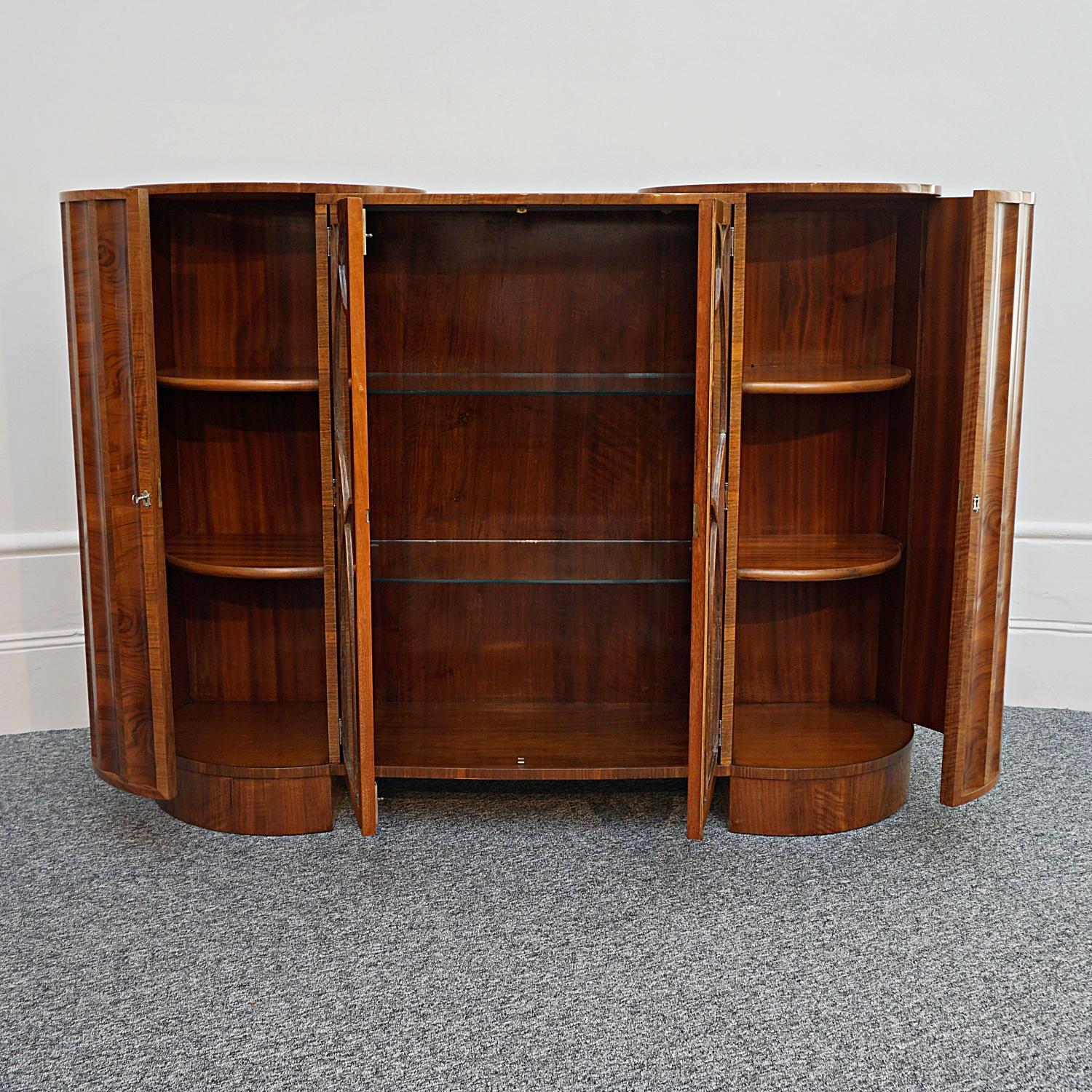 Art Deco Curved and Fluted Walnut Cabinet, circa 1930 3