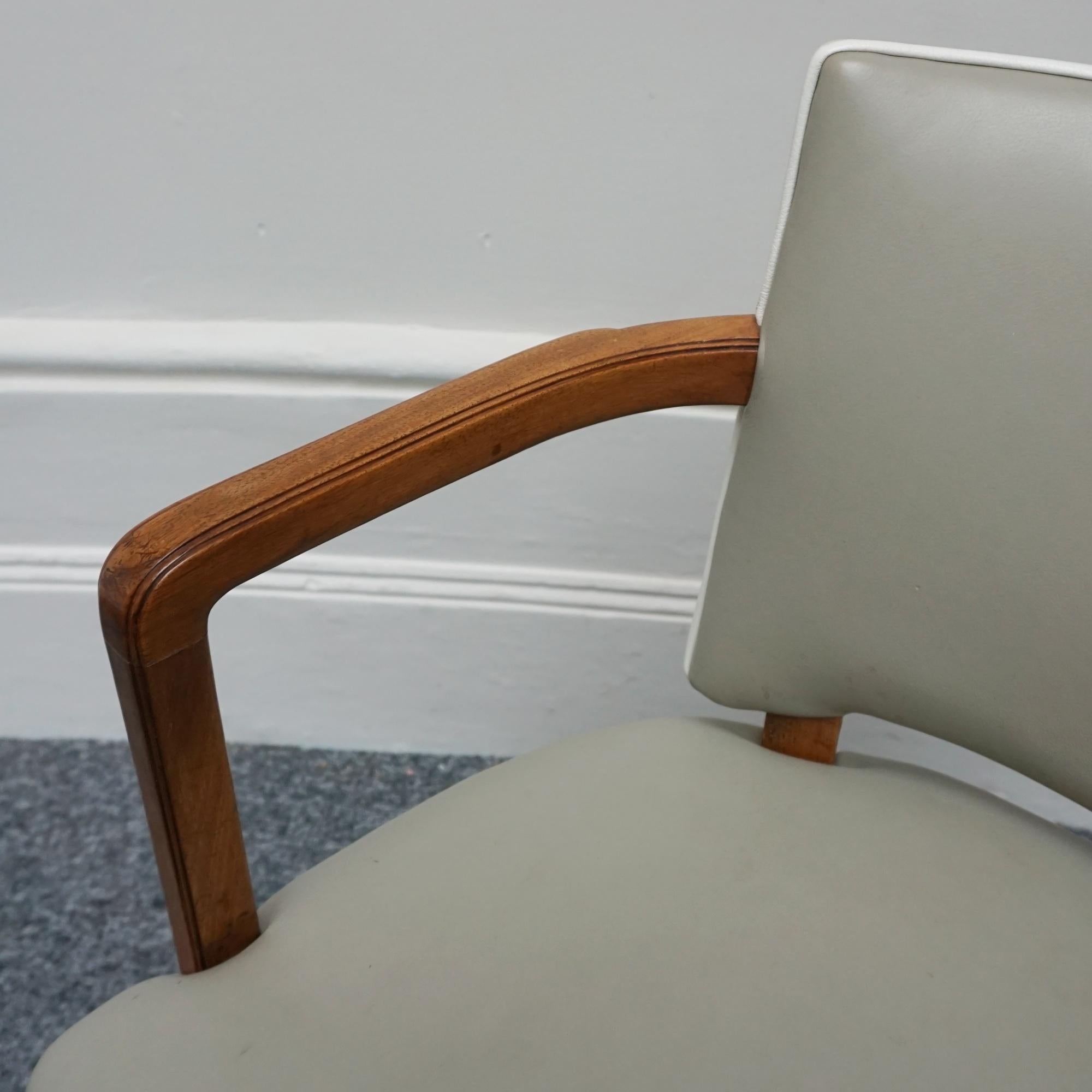 An Art Deco Dining Suite by Heal's of London 6